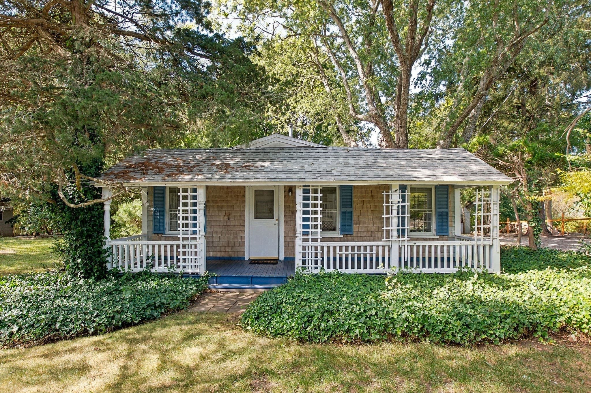 Single Family Residence at 25 Craigville Beach Rd, Barnstable MA 02601, Barnstable, photo 31 of 42