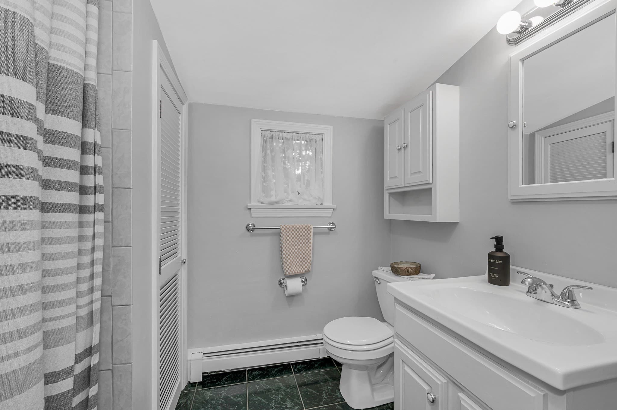 Single Family Residence at 137 Central St, North Reading MA 01864, North Reading, photo 17 of 28