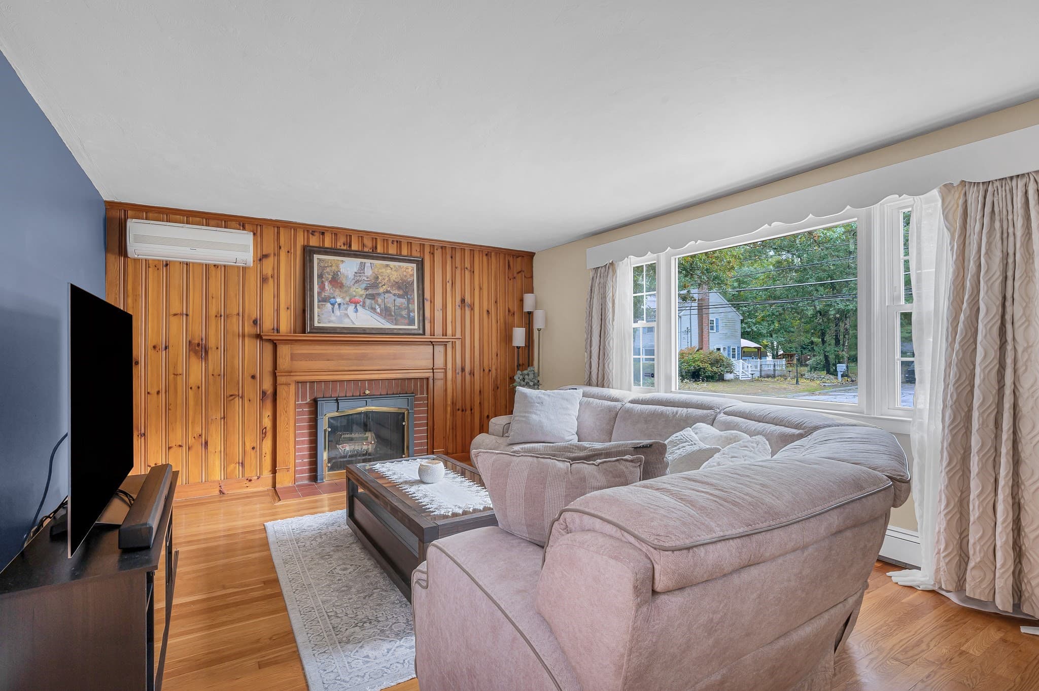 Single Family Residence at 137 Central St, North Reading MA 01864, North Reading, photo 7 of 28