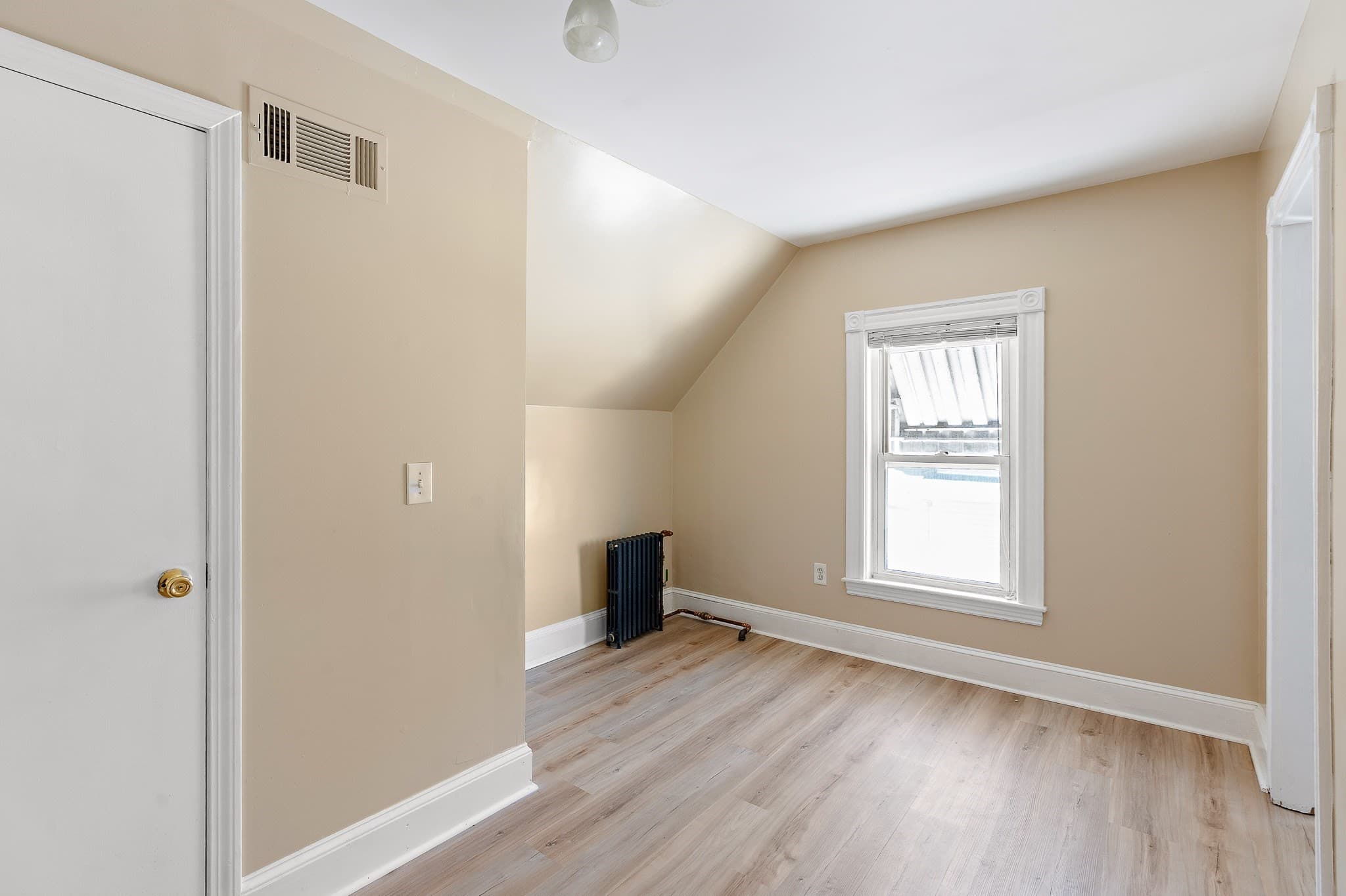 Single Family Residence at 100 Fremont St, Somerville MA 02145, Somerville, photo 9 of 15