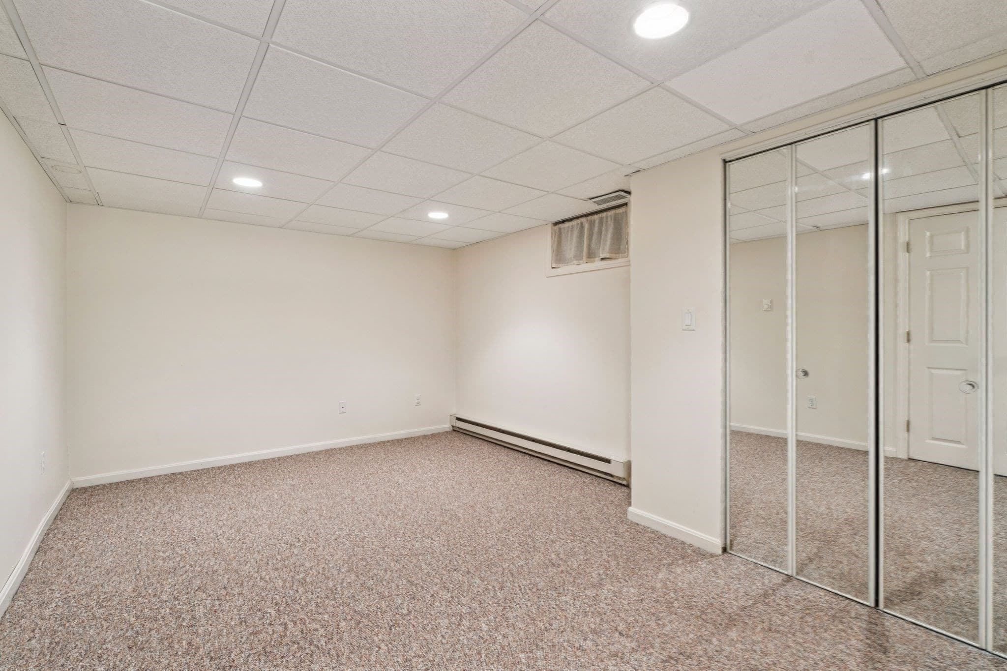 Condominium at 4 Cleek Court # 4, North Reading MA 01864, North Reading, photo 24 of 30