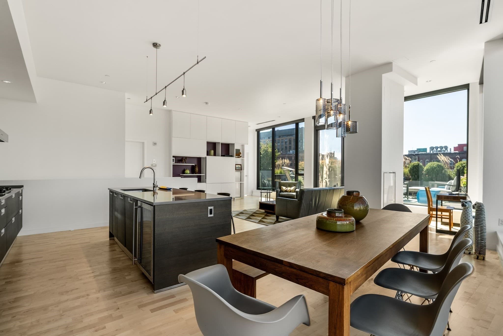 Condominium at 346 Congress St, Boston MA 02210, Boston, photo 2 of 30
