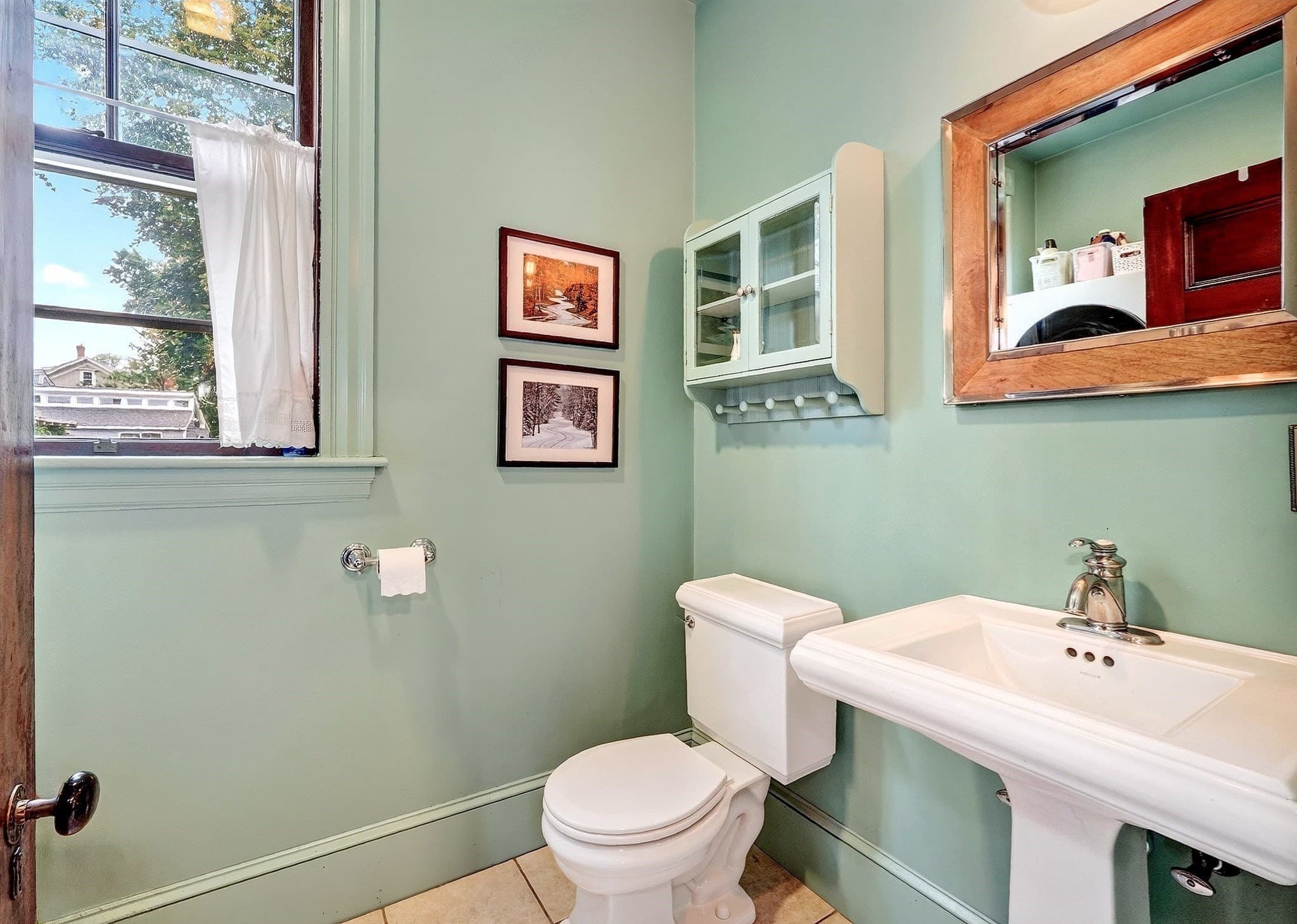 Single Family Residence at 66 Belknap St, Concord MA 01742, Concord, photo 9 of 29