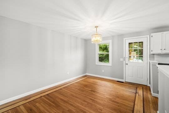 Single Family Residence at 8 Timrod Drive, Worcester MA 01603, Worcester, photo 14 of 29