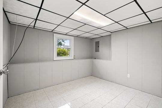 Single Family Residence at 8 Timrod Drive, Worcester MA 01603, Worcester, photo 18 of 29