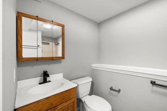 Single Family Residence at 8 Timrod Drive, Worcester MA 01603, Worcester, photo 19 of 29