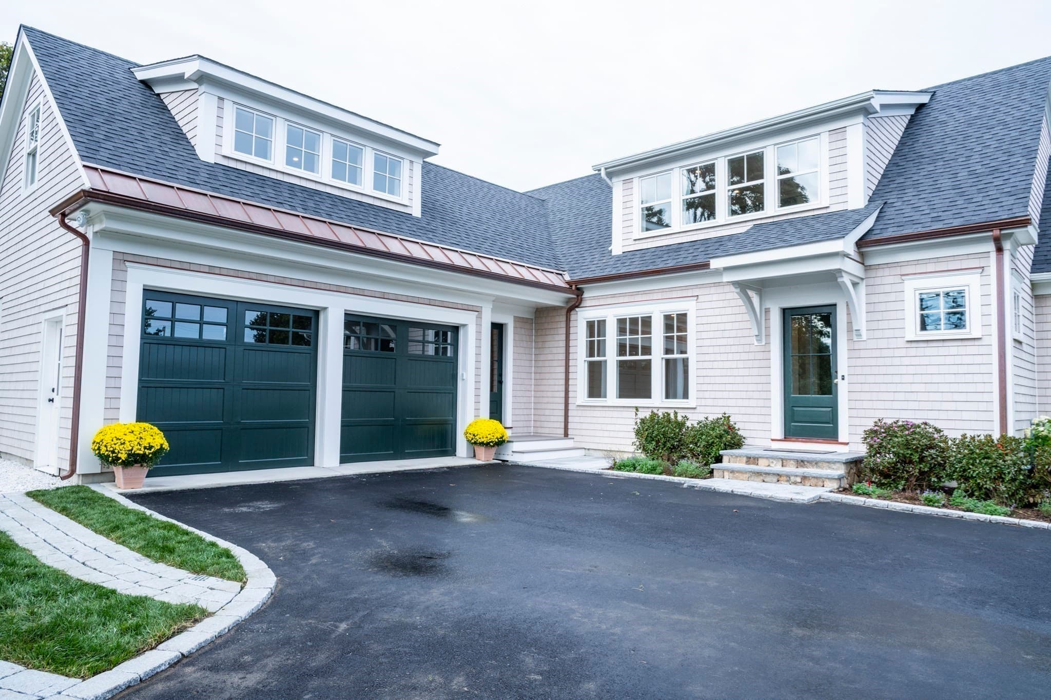 Single Family Residence at 35 Crows Pond Rd, Chatham MA 02633, Chatham, photo 2 of 28