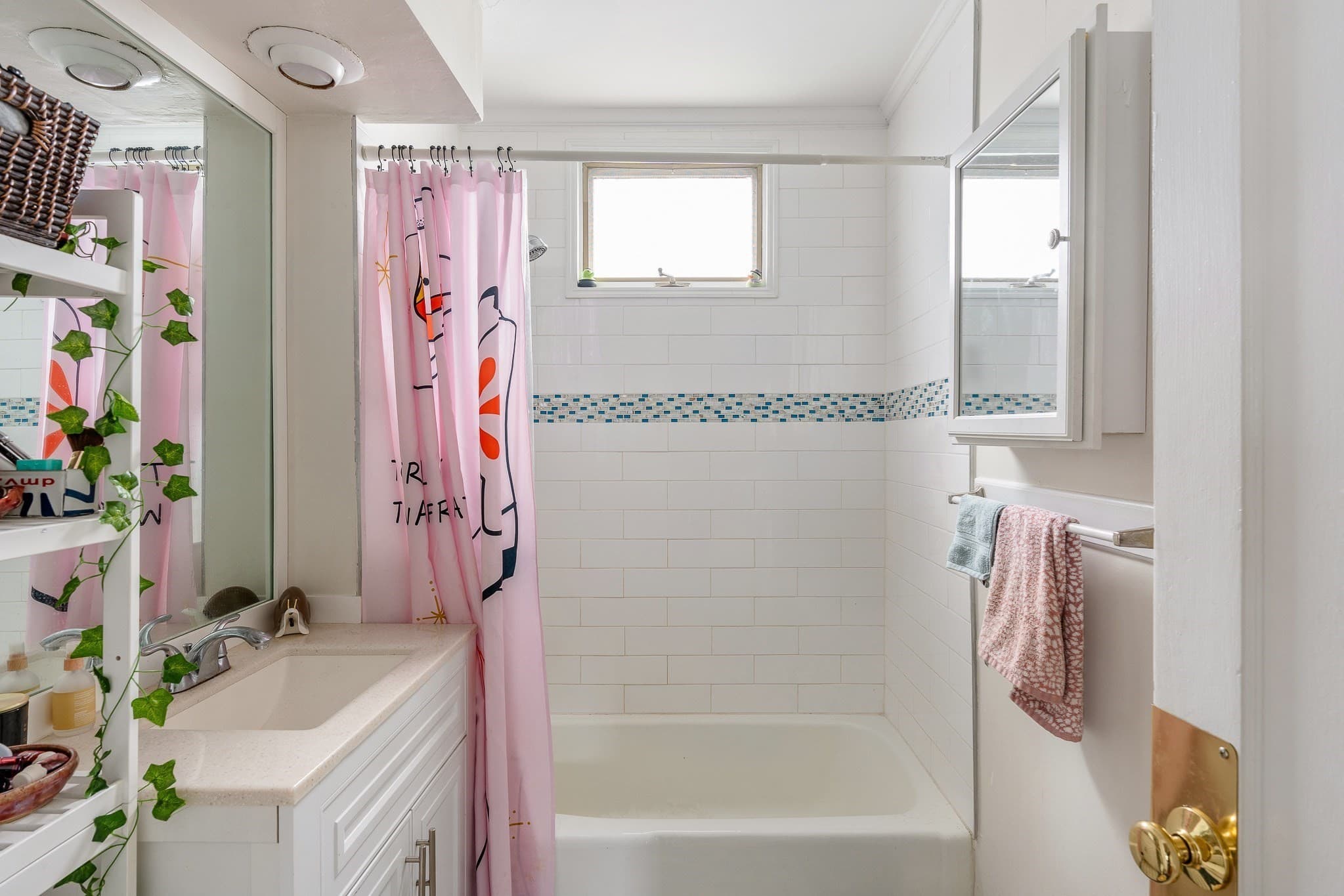 2 Family - 2 Units Up/Down at 54 Century St, Medford MA 02155, Medford, photo 18 of 24