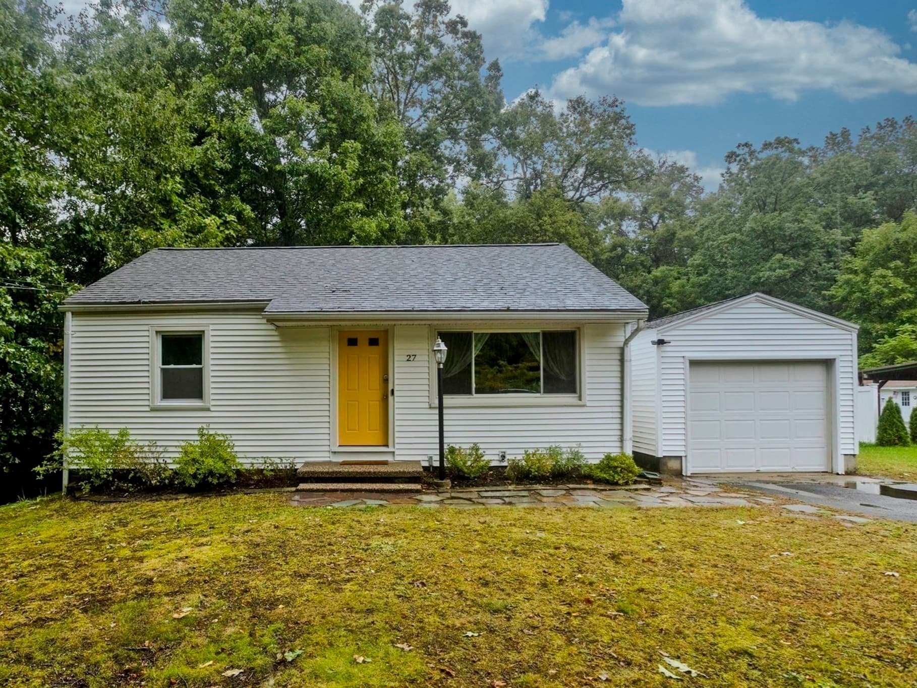 Single Family Residence at 27 E Green St, Easthampton MA 01027, Easthampton, photo 2 of 33