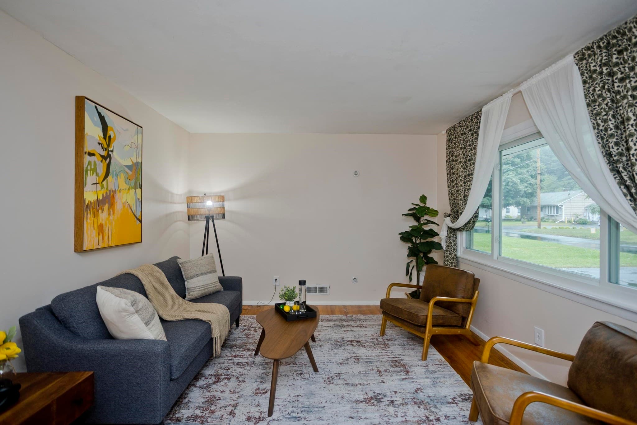 Single Family Residence at 27 E Green St, Easthampton MA 01027, Easthampton, photo 7 of 33