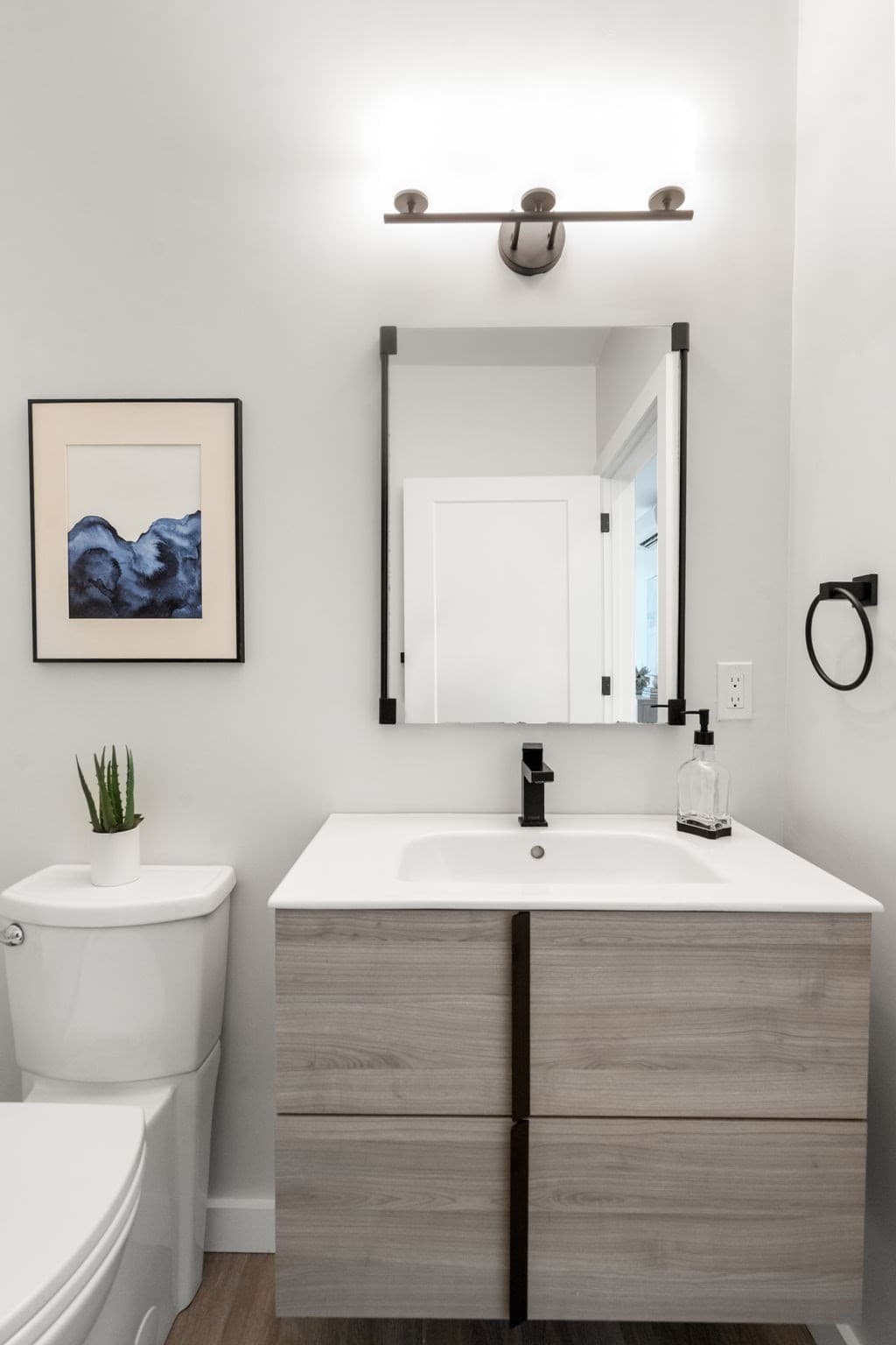 Condominium at 10 Somerset # 307, Winthrop MA 02152, Winthrop, photo 22 of 29