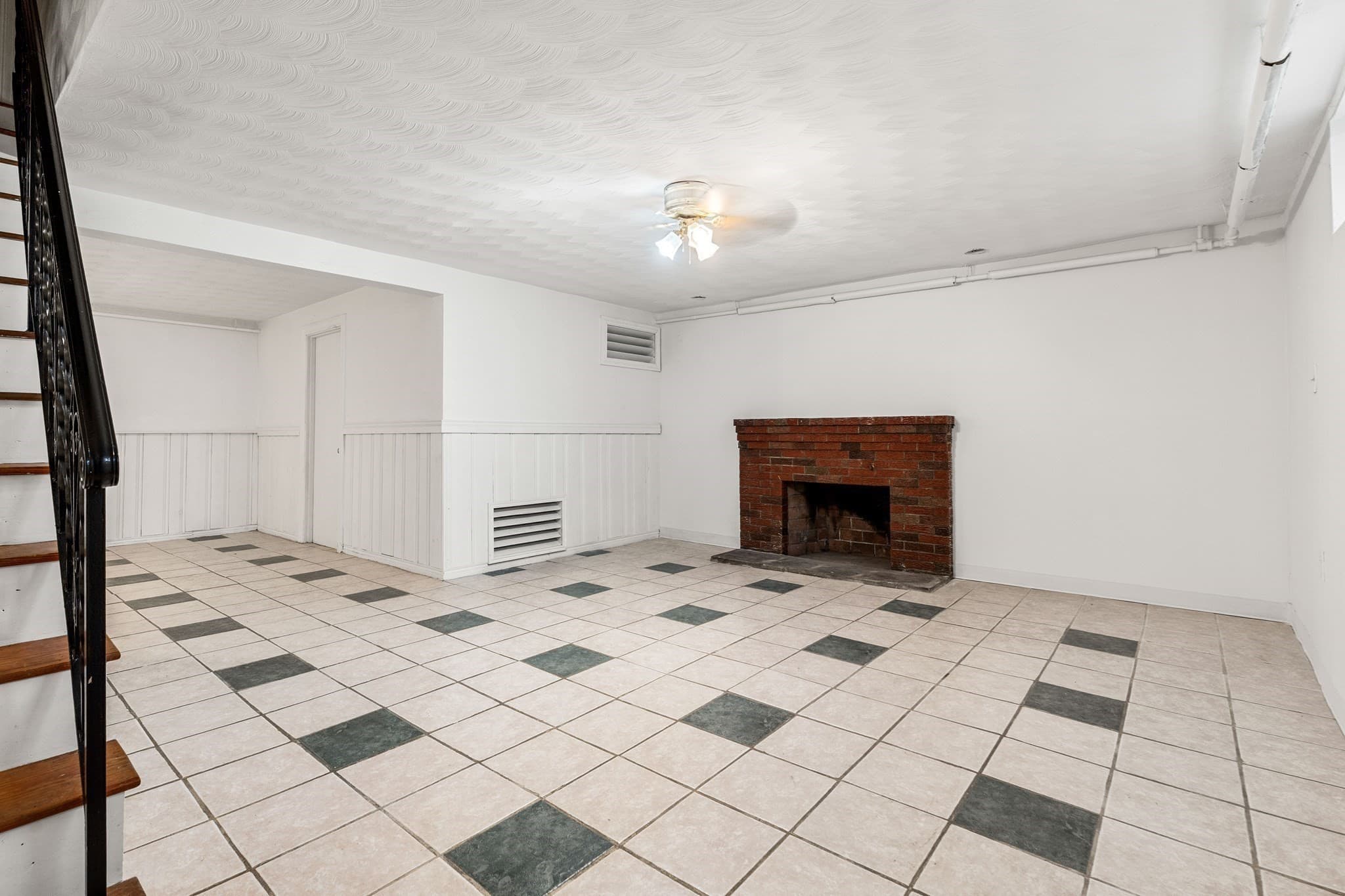 Single Family Residence at 422 Mystic Street, Arlington MA 02474, Arlington, photo 26 of 32