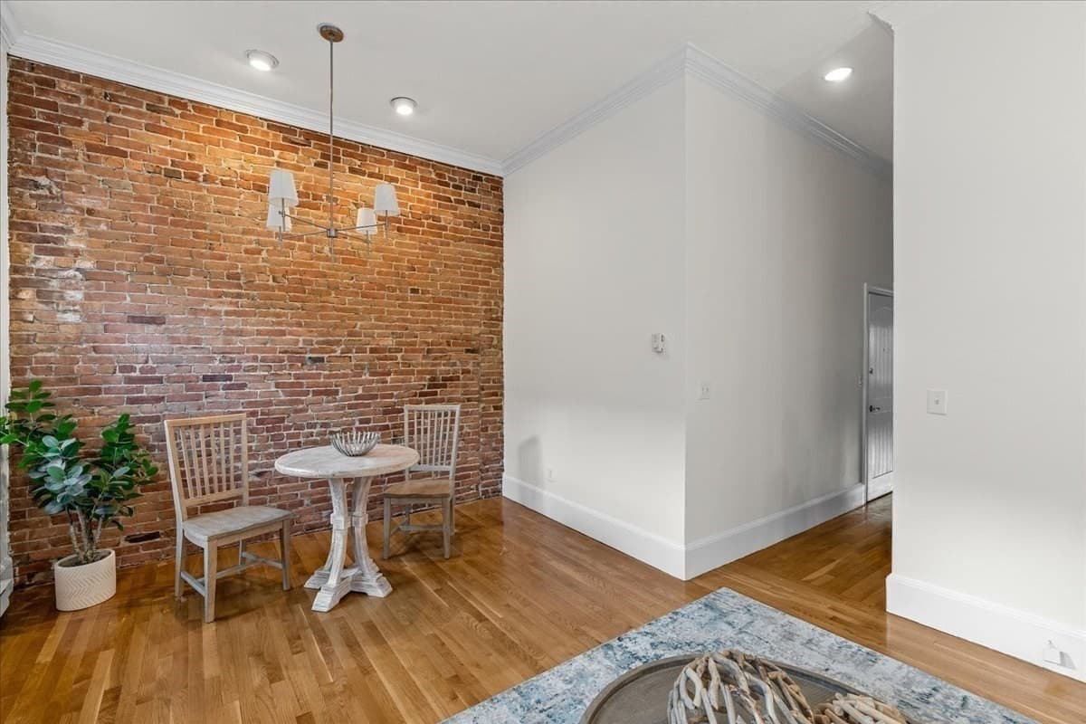 Condominium at 215 W Canton St # 2, Boston MA 02116, Boston, photo 7 of 17