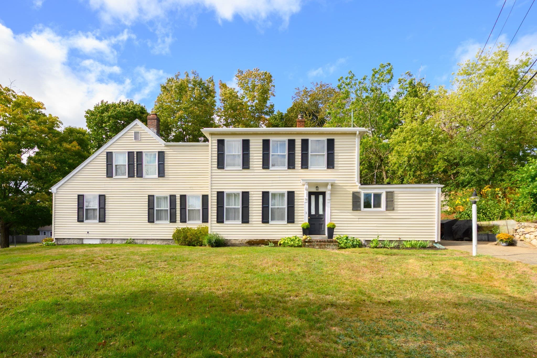 1 Fort Hill # 1, Hingham MA 02043