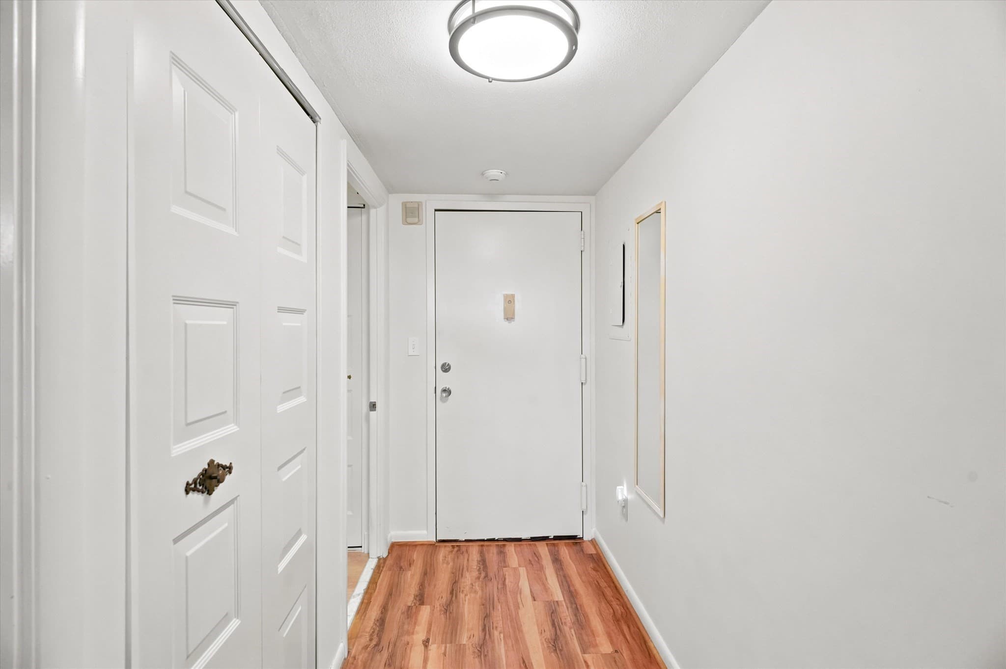 Condominium at 402 Paradise Rd # 3J, Swampscott MA 01907, Swampscott, photo 12 of 30