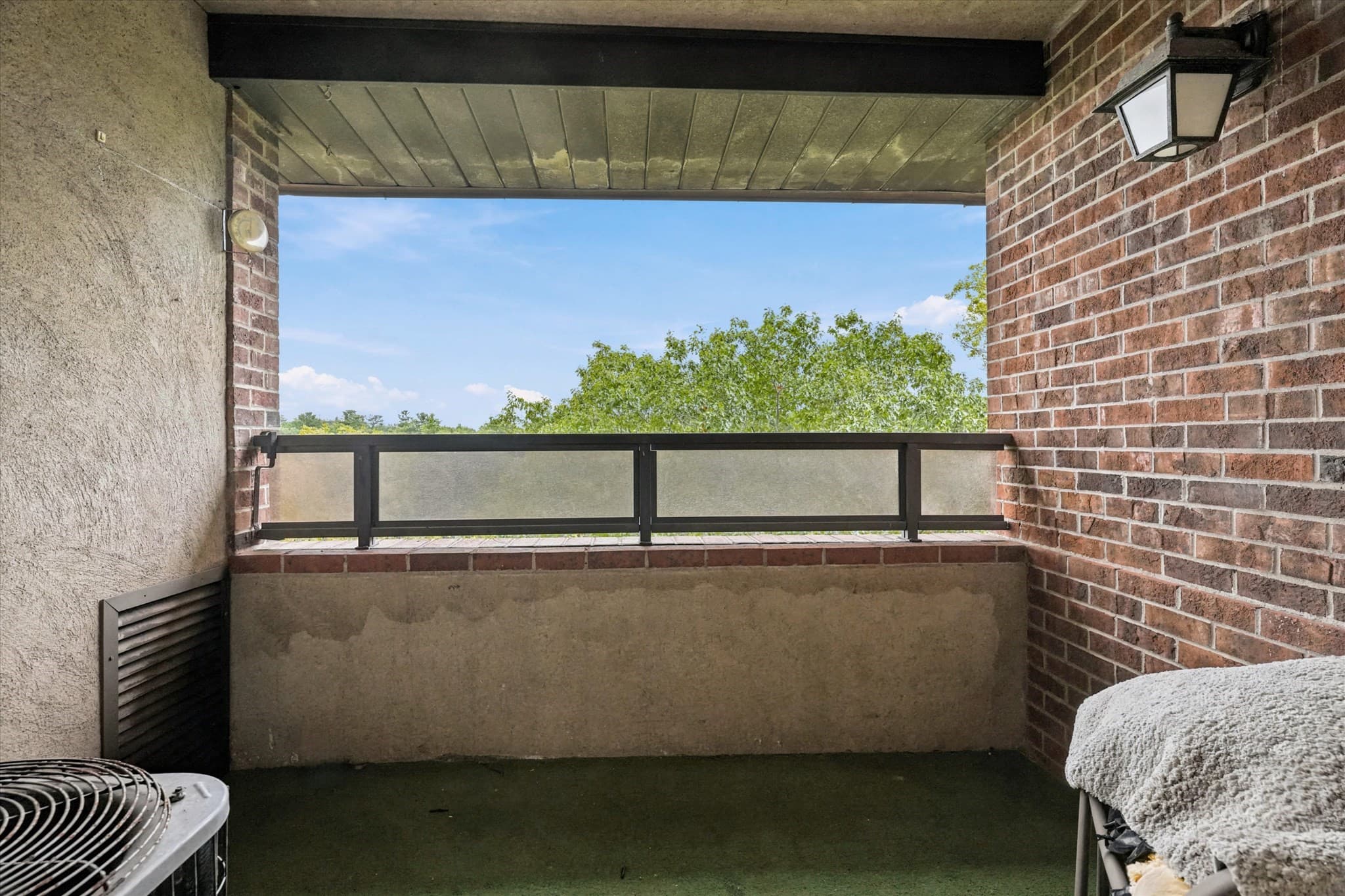 Condominium at 402 Paradise Rd # 3J, Swampscott MA 01907, Swampscott, photo 14 of 30