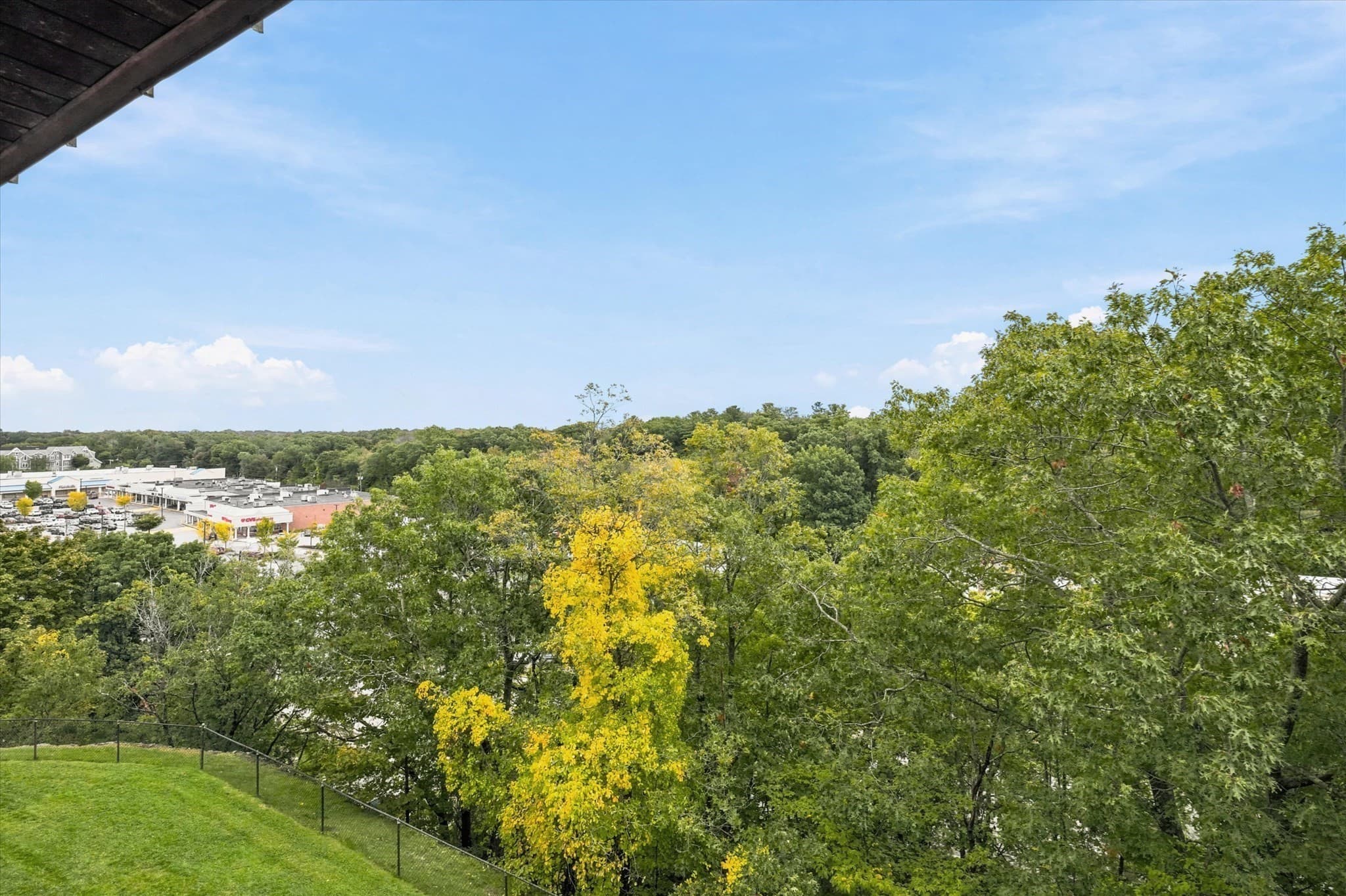 Condominium at 402 Paradise Rd # 3J, Swampscott MA 01907, Swampscott, photo 18 of 30