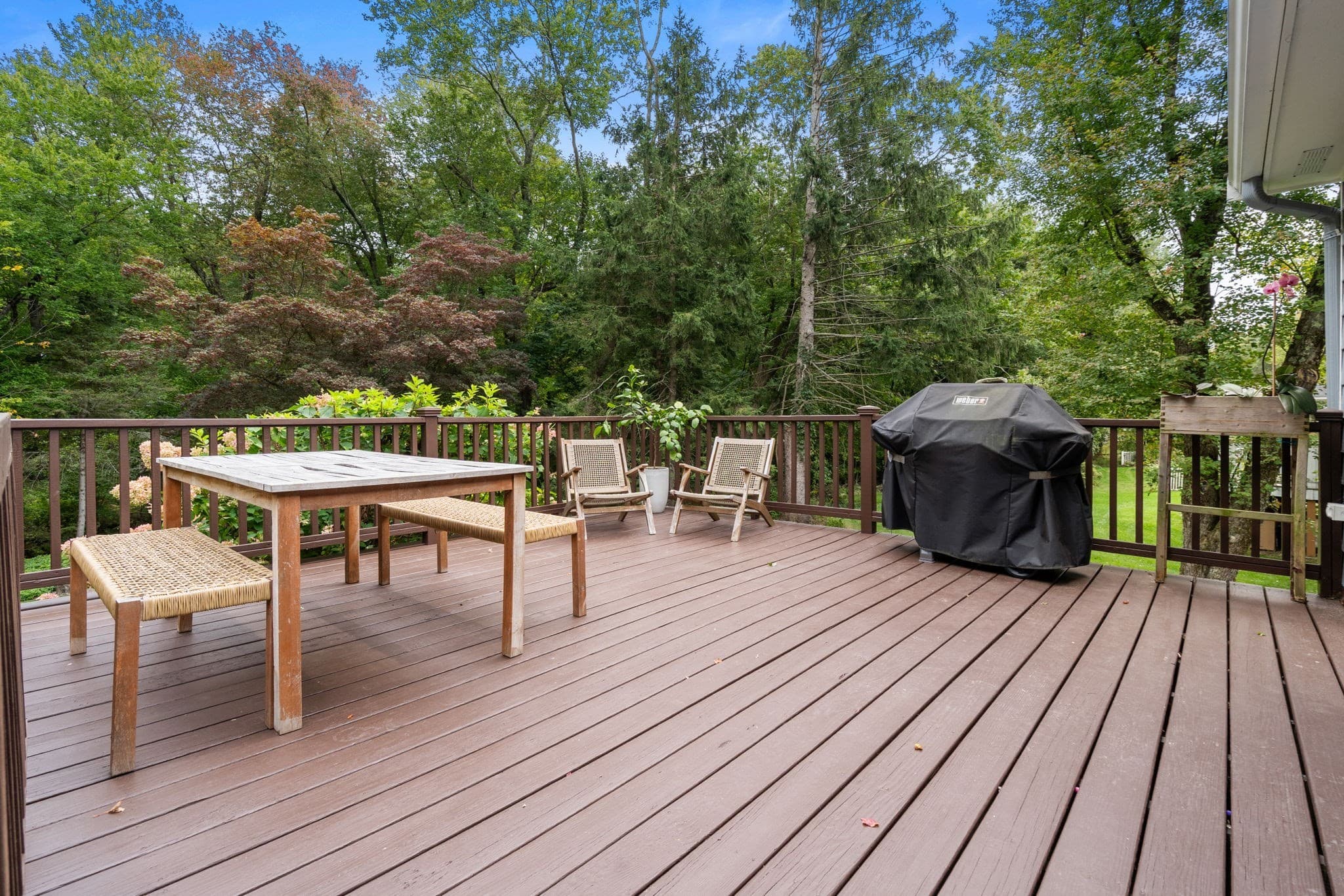 Single Family Residence at 4 Woodmere, Framingham MA 01701, Framingham, photo 19 of 24