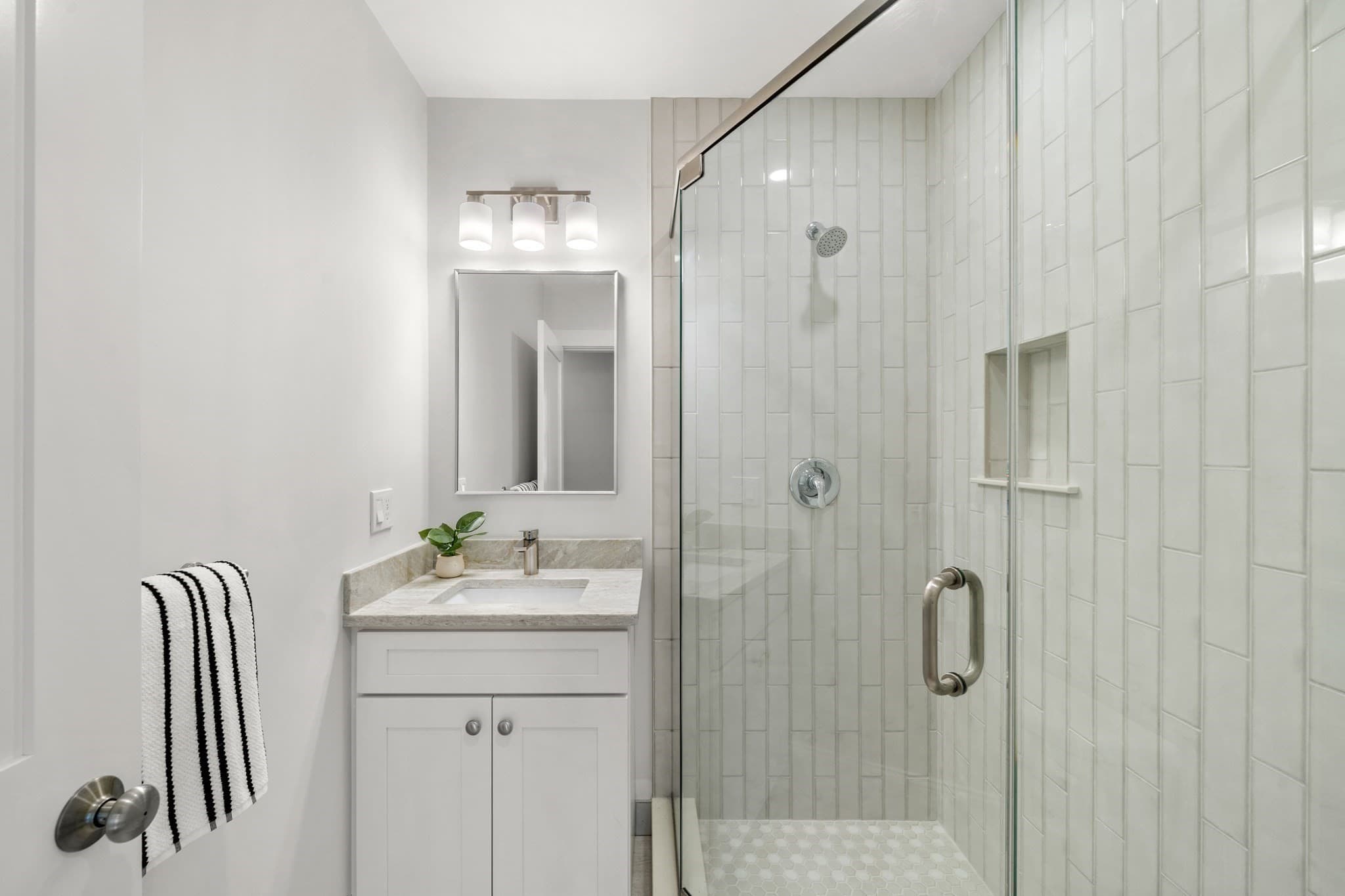 Condominium at 9 Downer Ct # 1, Boston MA 02122, Boston, photo 15 of 38