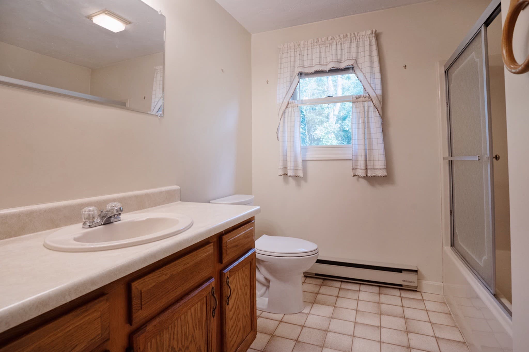 Condominium at 63 Plantation Rd # 63, Oxford MA 01540, Oxford, photo 16 of 20