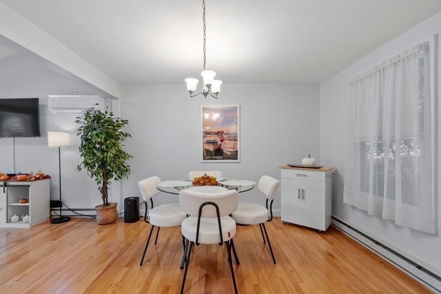 Condominium at 273 Washington St # 2, Gloucester MA 01930, Gloucester, photo 5 of 24