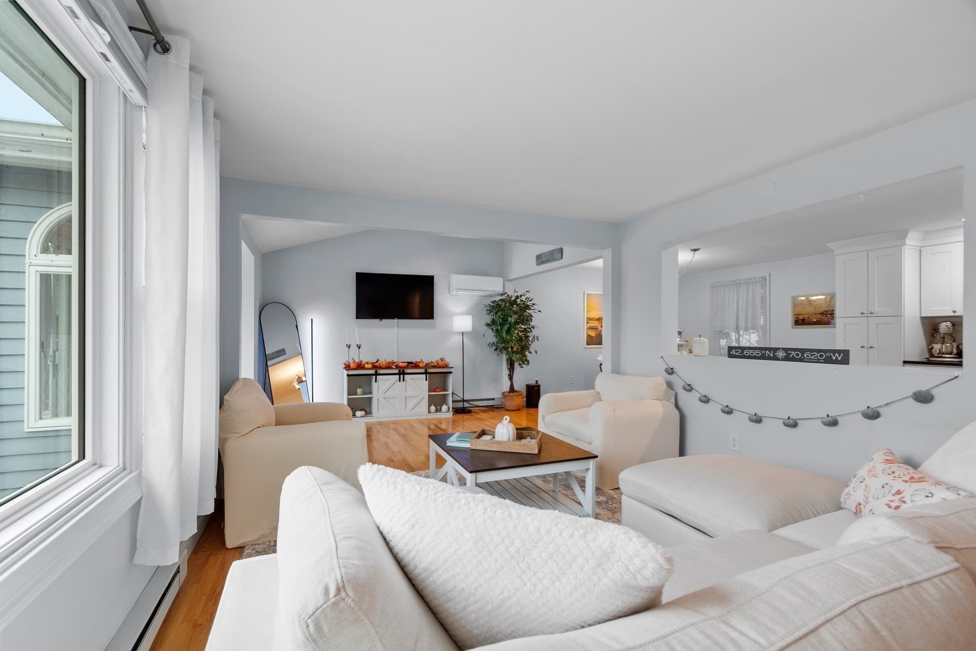 Condominium at 273 Washington St # 2, Gloucester MA 01930, Gloucester, photo 8 of 24