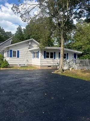 Single Family Residence at 7 Central Ave, Plymouth MA 02360, Plymouth, photo 2 of 25
