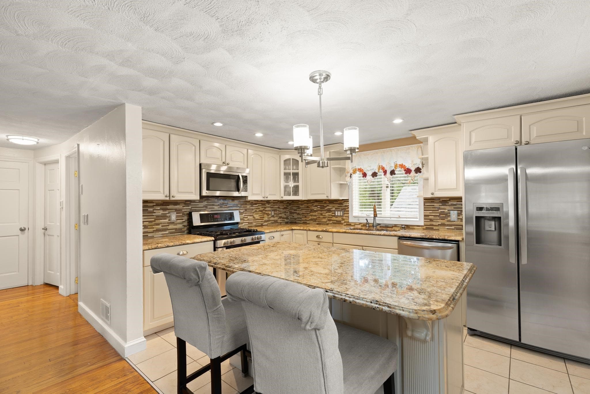 Single Family Residence at 12 Cedar Circle, Randolph MA 02368, Randolph, photo 20 of 41