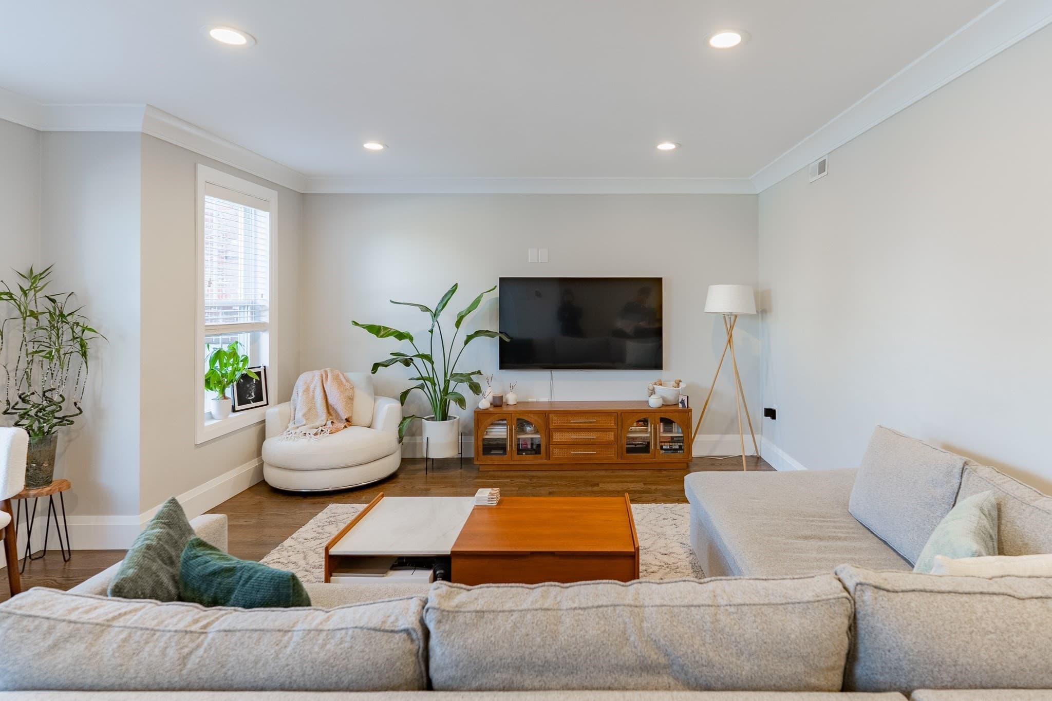 Condominium at 21-A High St # 1, Milton MA 02186, Milton, photo 2 of 30