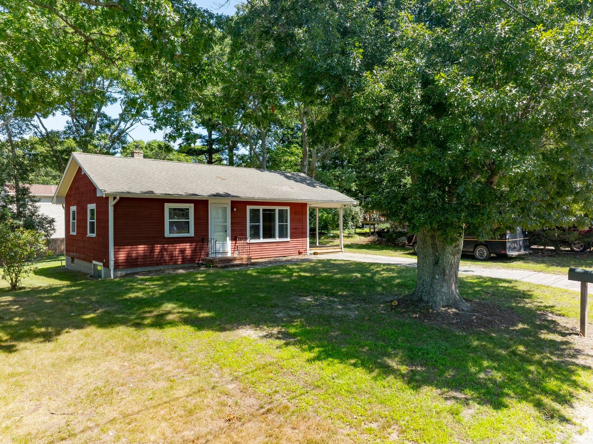 16 Hartwell, Falmouth MA 02536
