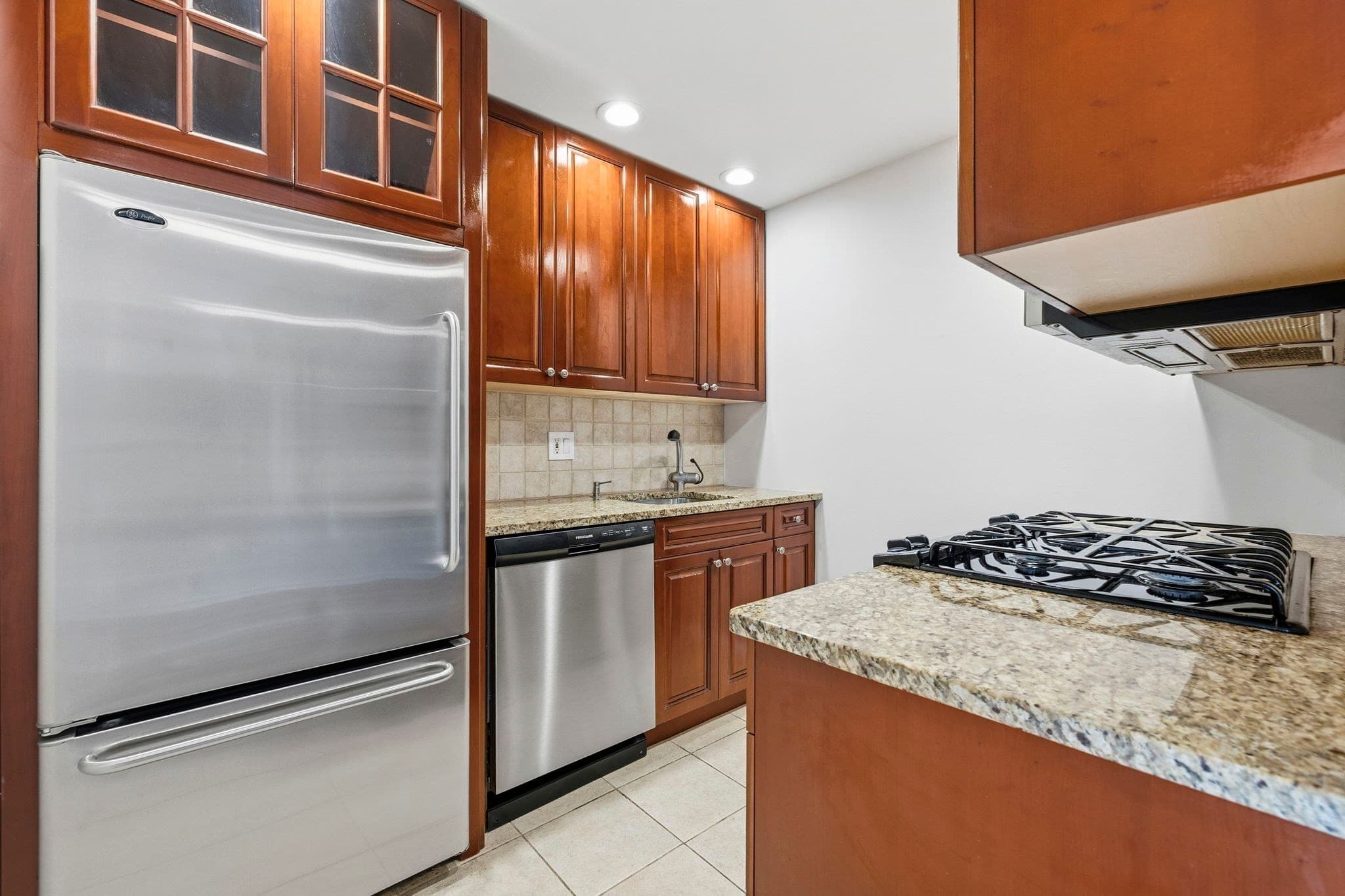 Condominium at 85 E India Row # 10D, Boston MA 02110, Boston, photo 6 of 18