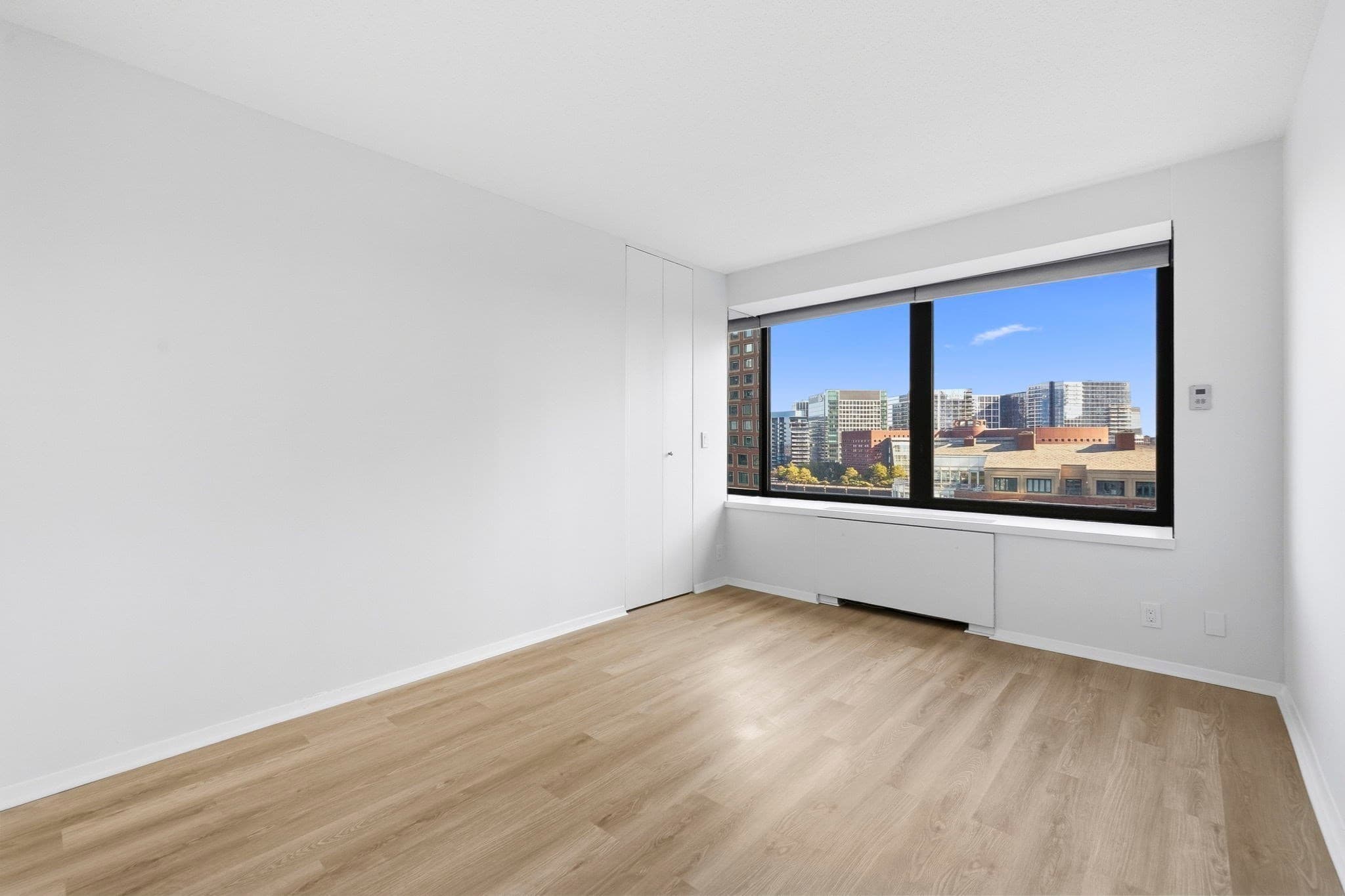 Condominium at 85 E India Row # 10D, Boston MA 02110, Boston, photo 9 of 18