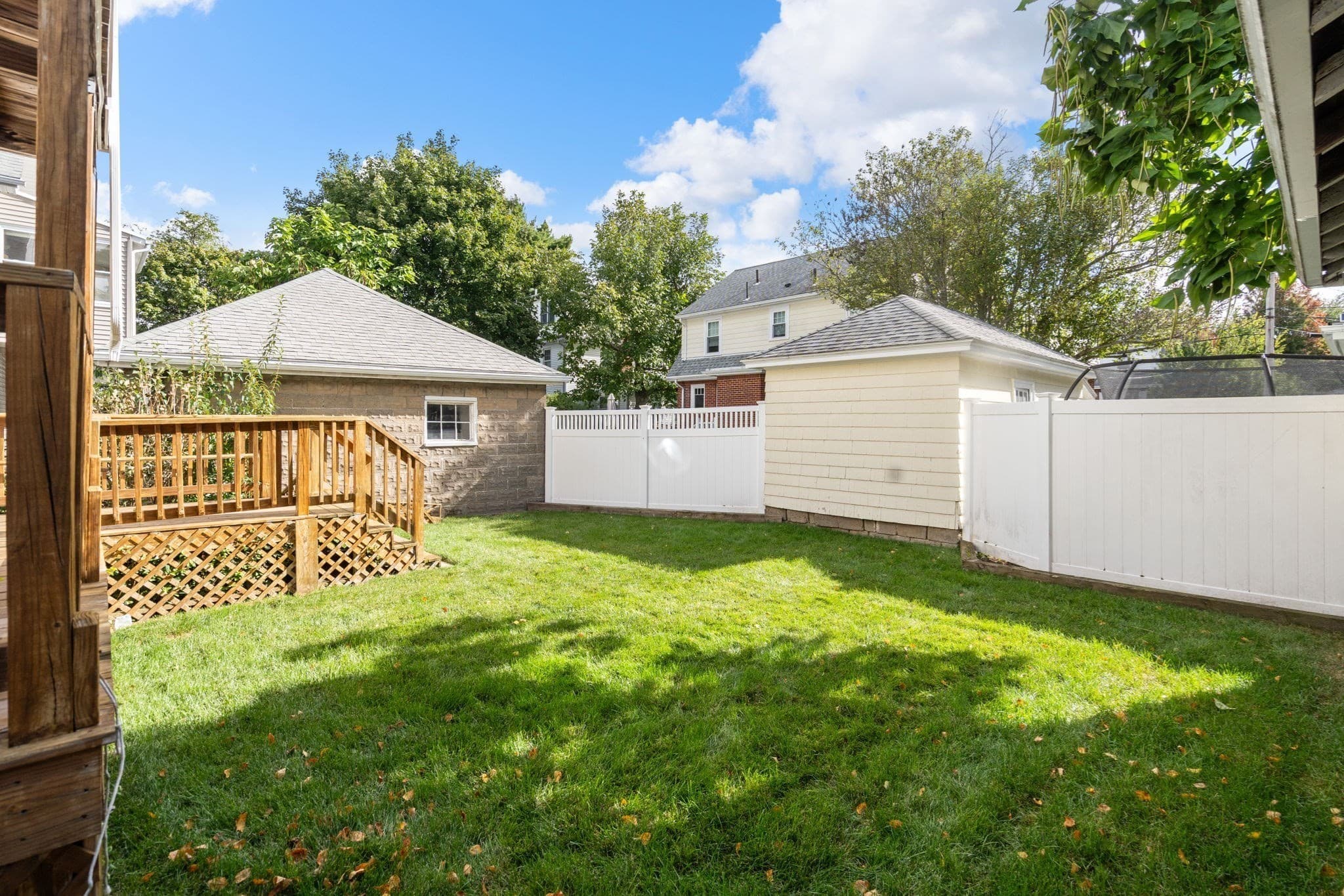 Condominium at 106 Poplar St # 1, Watertown MA 02472, Watertown, photo 14 of 15