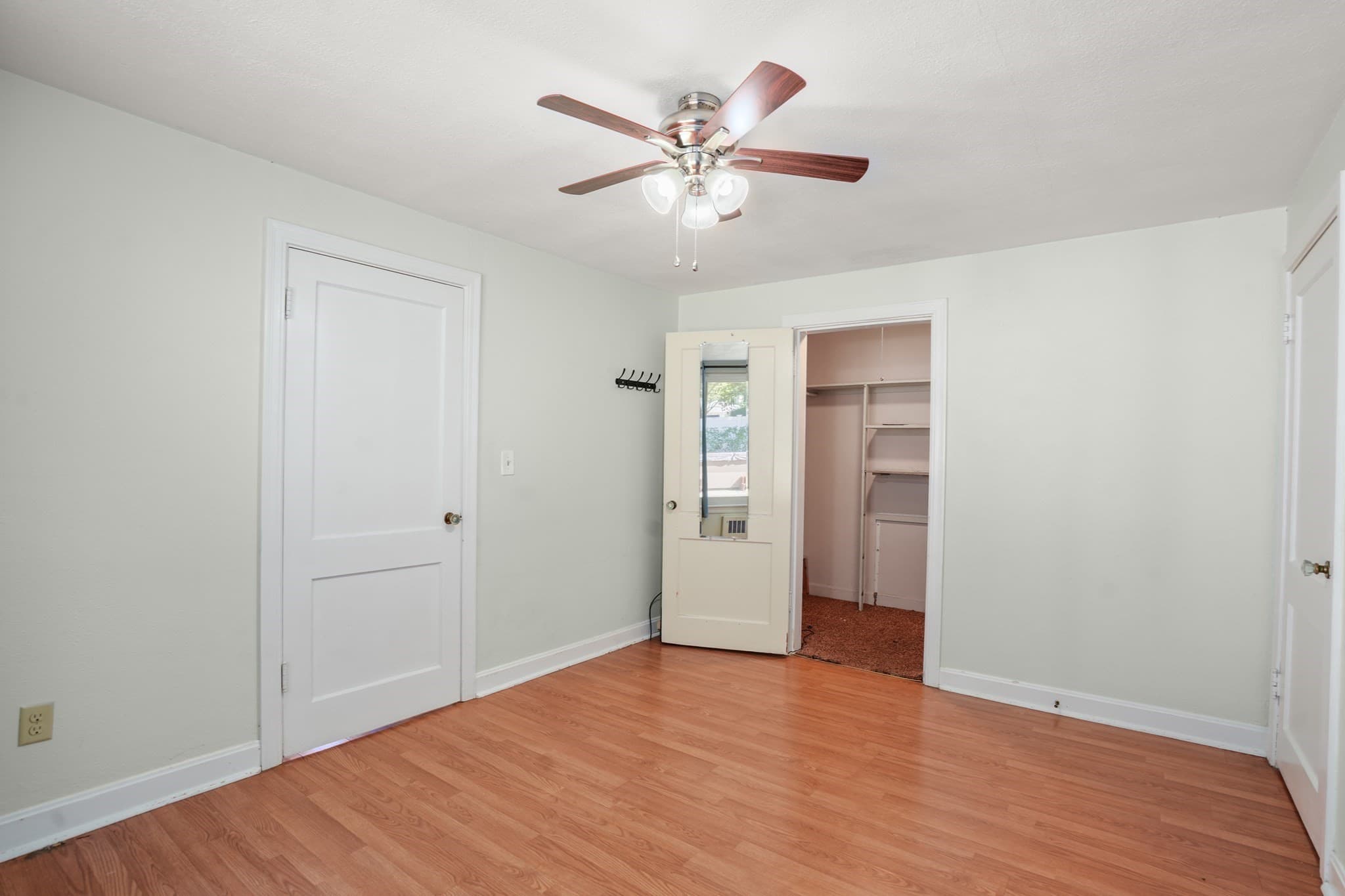 Single Family Residence at 47 Cherry Hl, Holyoke MA 01040, Holyoke, photo 16 of 42