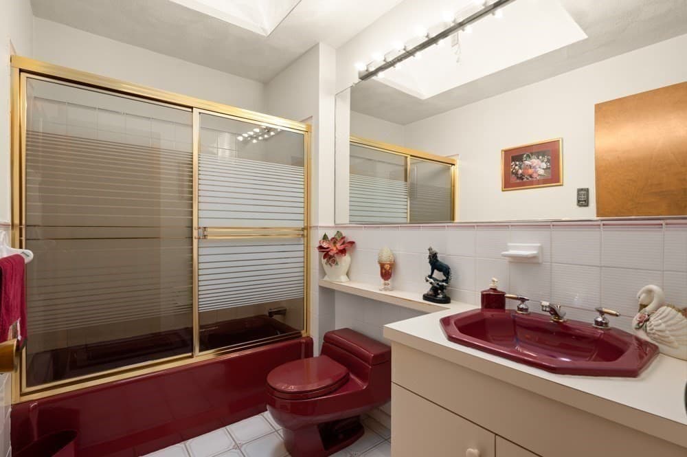 Single Family Residence at 5 Lee Ave, Burlington MA 01803, Burlington, photo 27 of 36