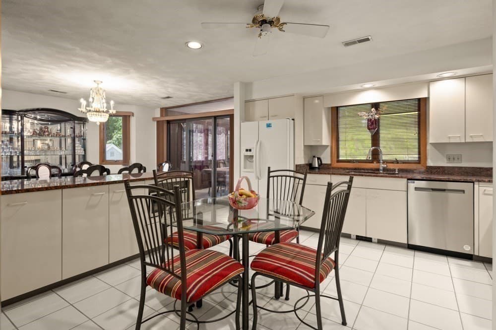 Single Family Residence at 5 Lee Ave, Burlington MA 01803, Burlington, photo 14 of 36