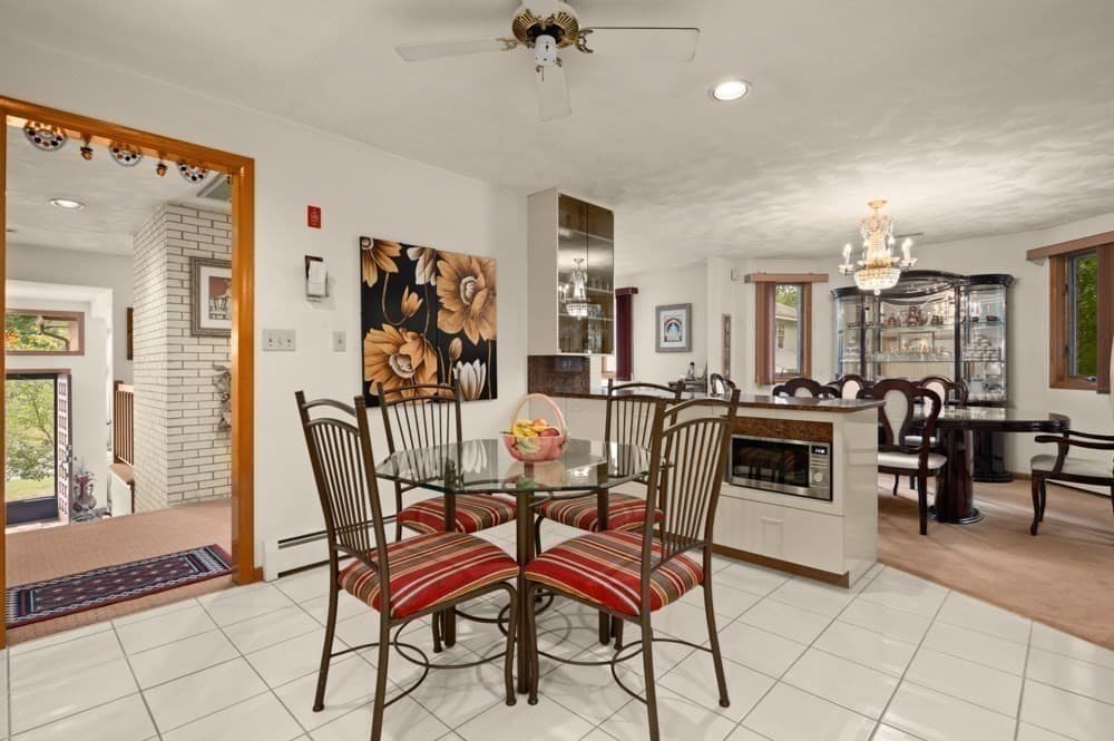 Single Family Residence at 5 Lee Ave, Burlington MA 01803, Burlington, photo 19 of 36
