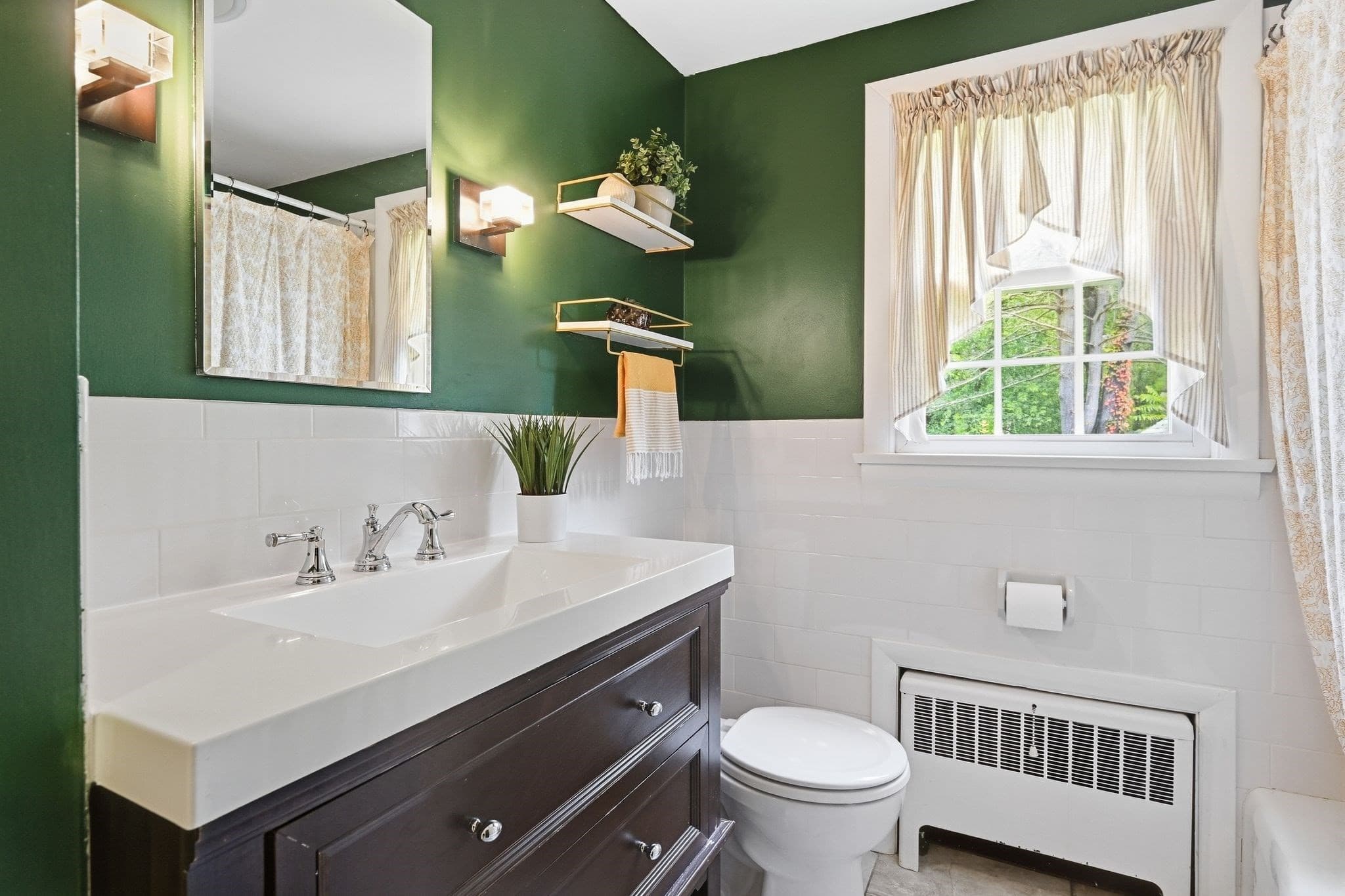 Single Family Residence at 60 Russell Ave, Suffield MA 01078, Suffield, photo 27 of 42