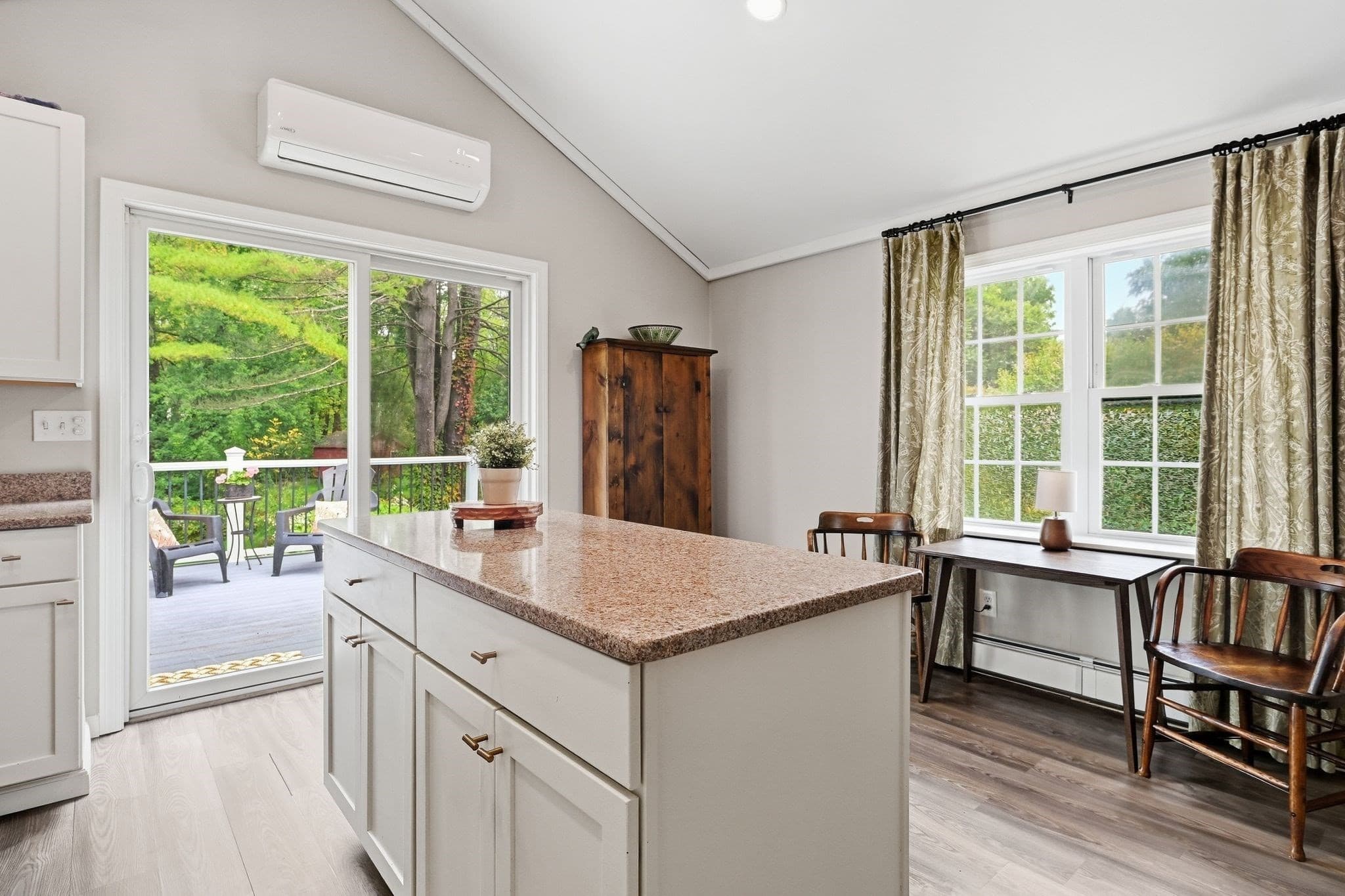 Single Family Residence at 60 Russell Ave, Suffield MA 01078, Suffield, photo 17 of 42