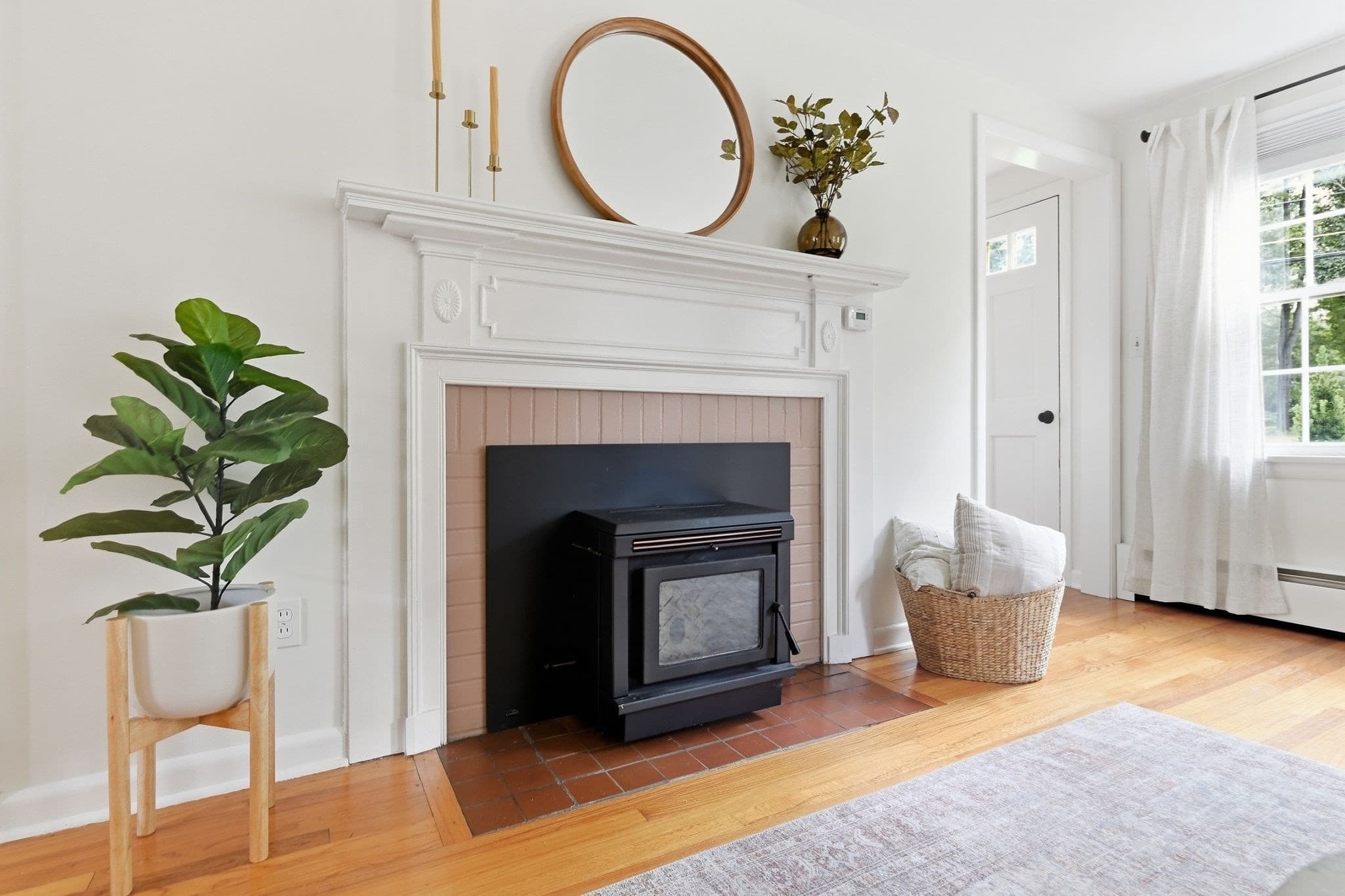 Single Family Residence at 60 Russell Ave, Suffield MA 01078, Suffield, photo 10 of 42