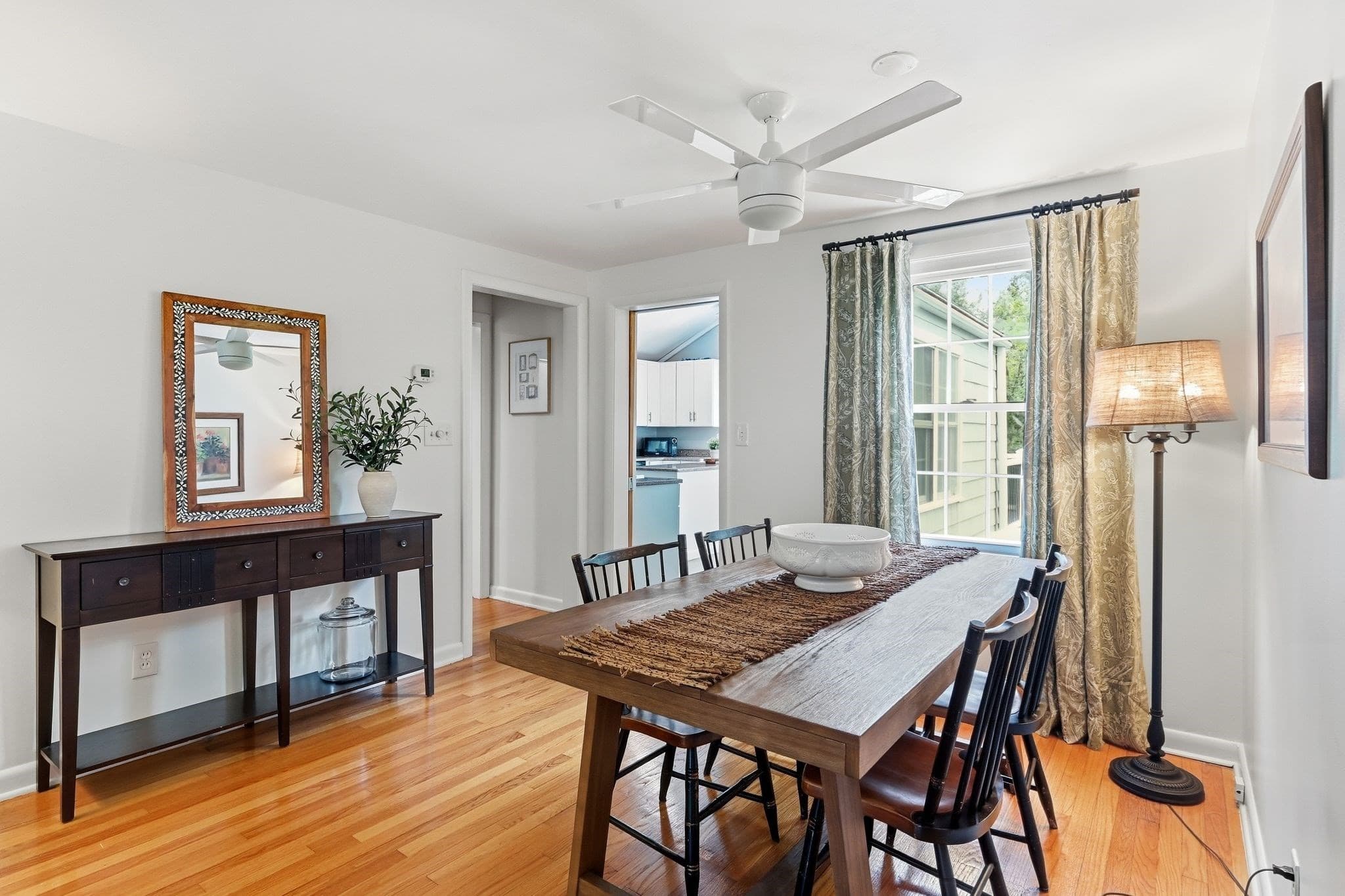 Single Family Residence at 60 Russell Ave, Suffield MA 01078, Suffield, photo 11 of 42