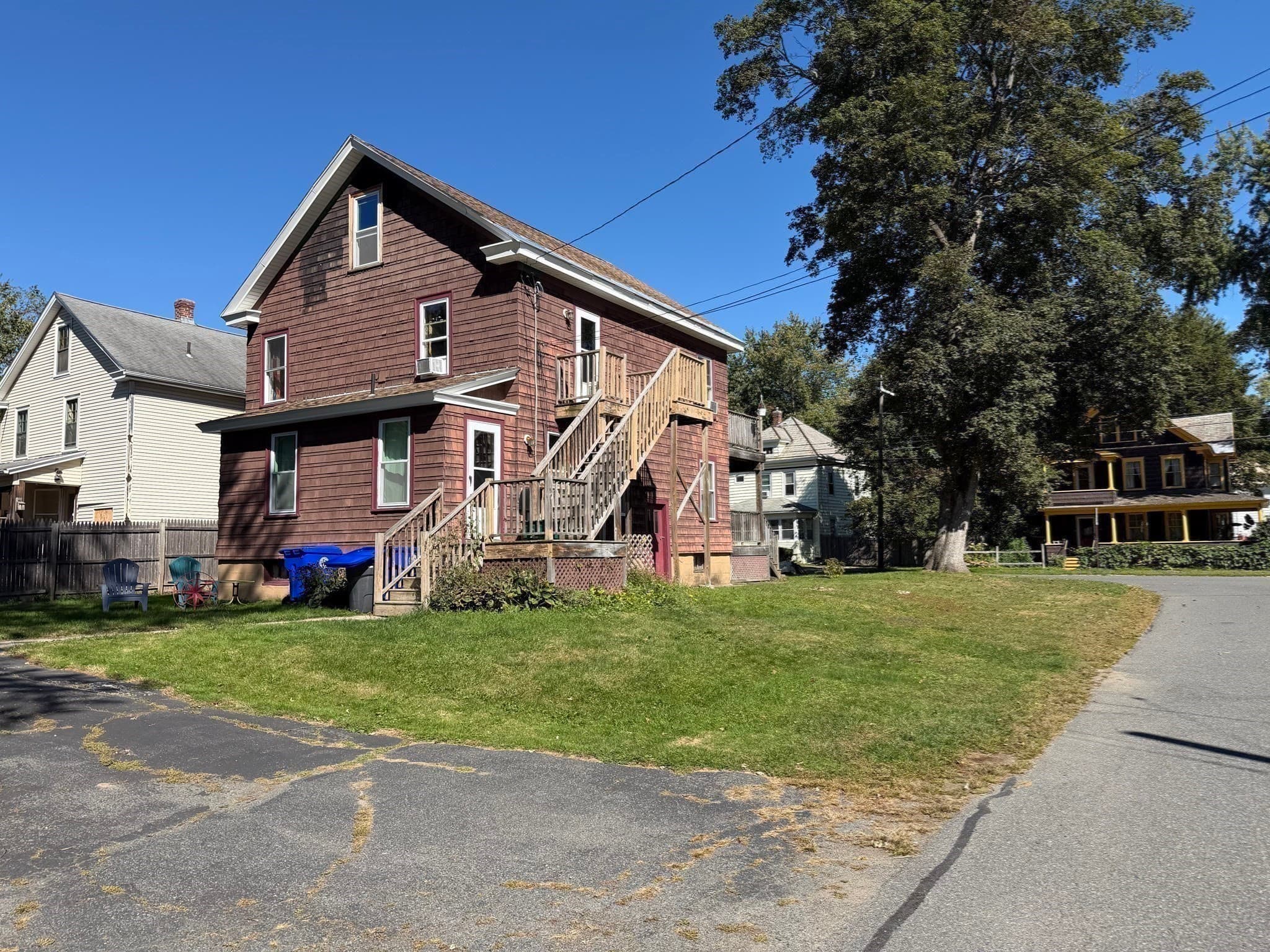 2 Family - 2 Units Up/Down at 250 Conway Street, Greenfield MA 01301, Greenfield, photo 13 of 33
