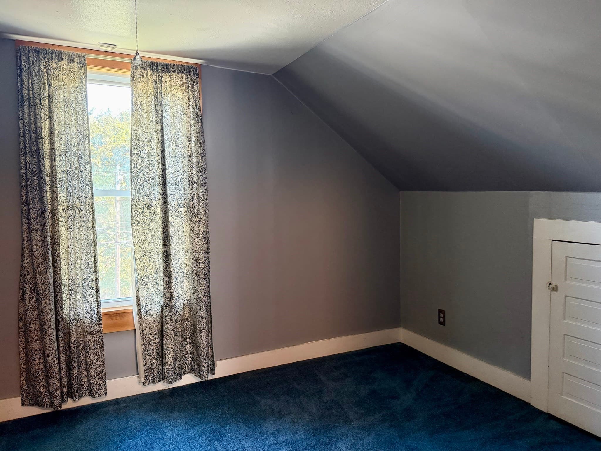 2 Family - 2 Units Up/Down at 250 Conway Street, Greenfield MA 01301, Greenfield, photo 24 of 33