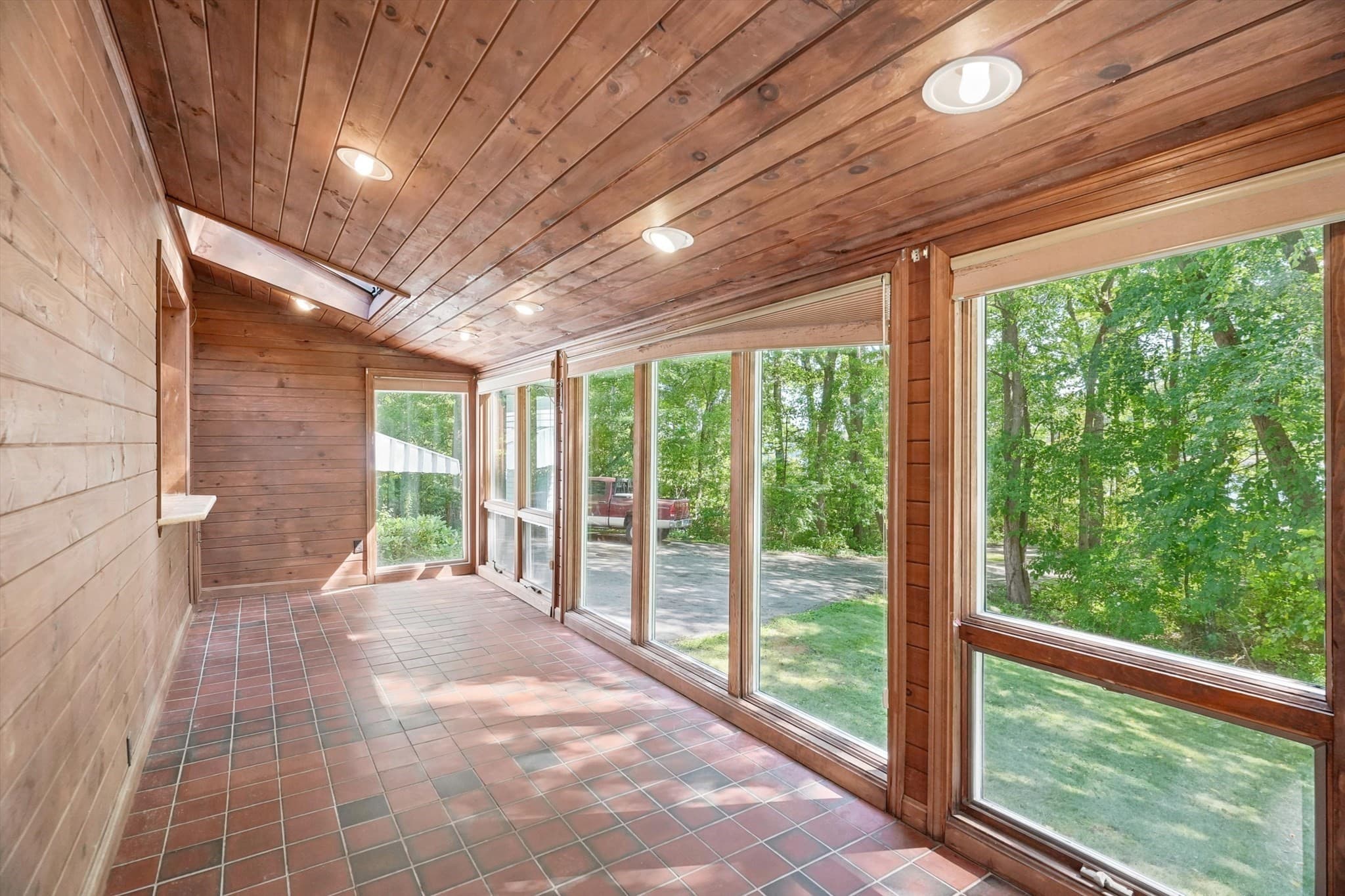 Single Family Residence at 1881 Great Pond Road, North Andover MA 01845, North Andover, photo 17 of 41