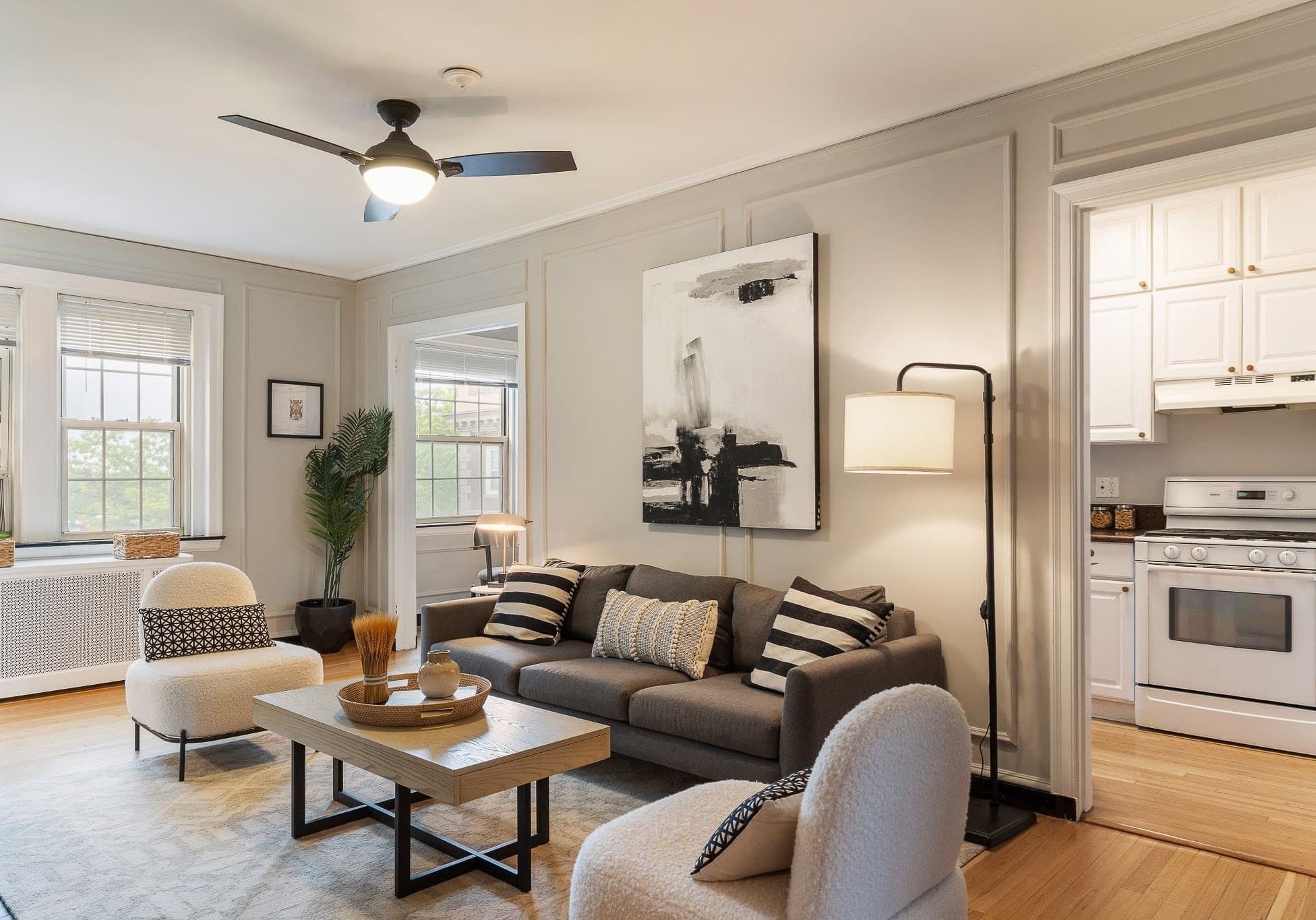 Condominium at 3 Arlington St, Cambridge MA 02138, Cambridge, photo 4 of 27