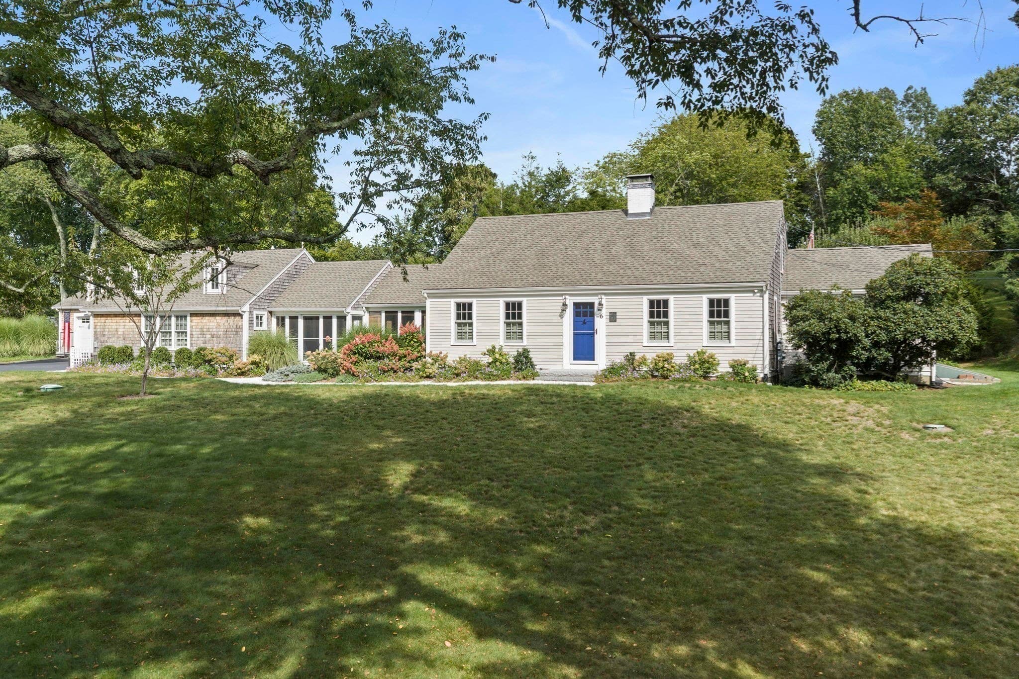 Single Family Residence at 6 Jones River Dr, Kingston MA 02364, Kingston, photo 3 of 42