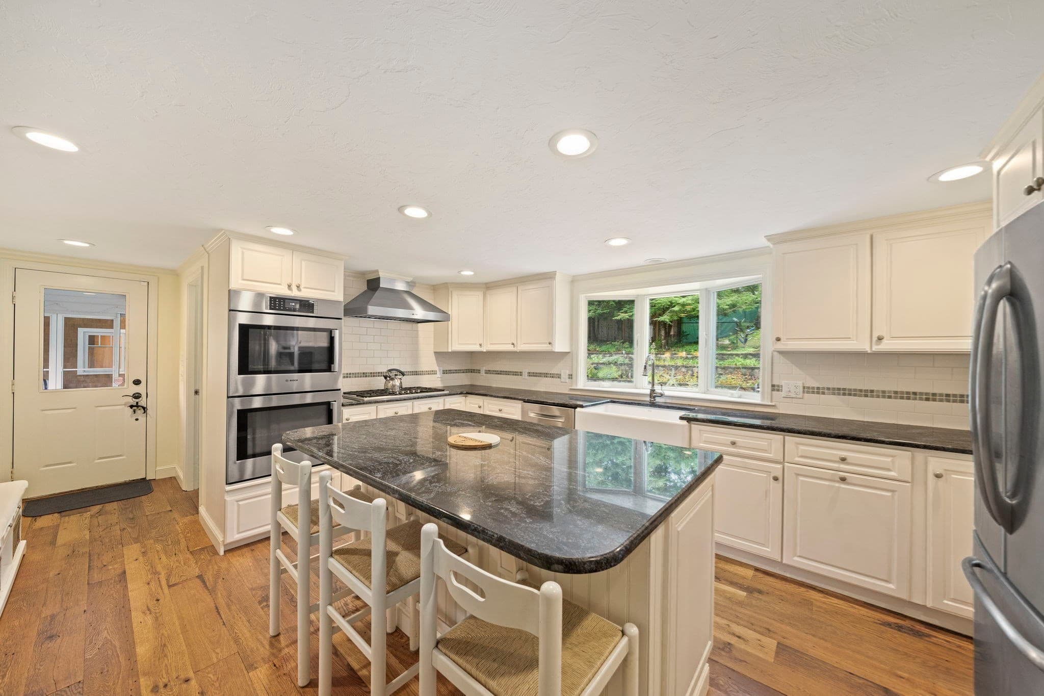 Single Family Residence at 6 Jones River Dr, Kingston MA 02364, Kingston, photo 15 of 42