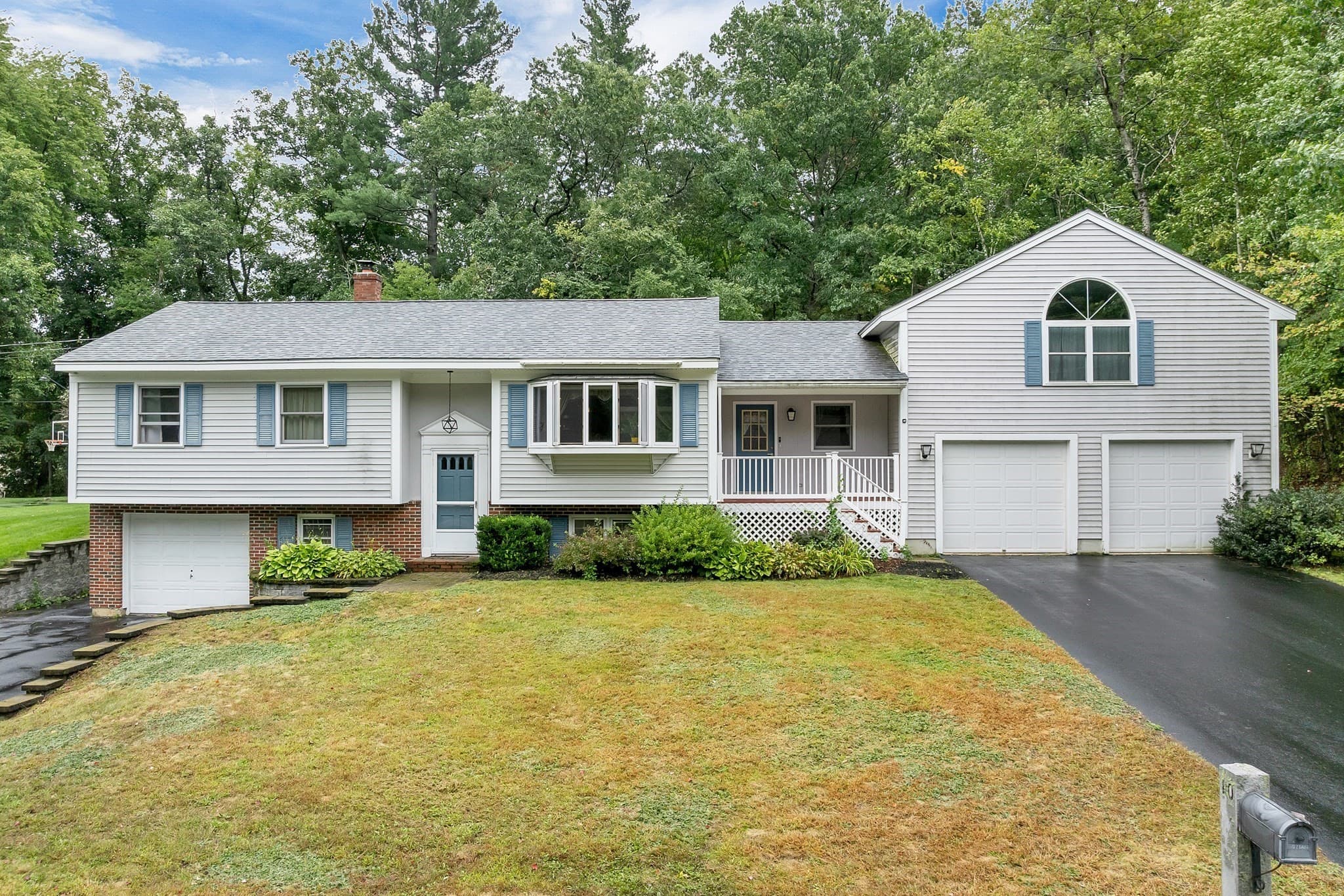 10 Davis Road, Merrimack NH 03054