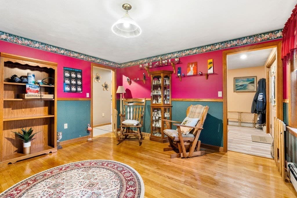 Single Family Residence at 233 Lovers Ln, Haverhill MA 01830, Haverhill, photo 11 of 39