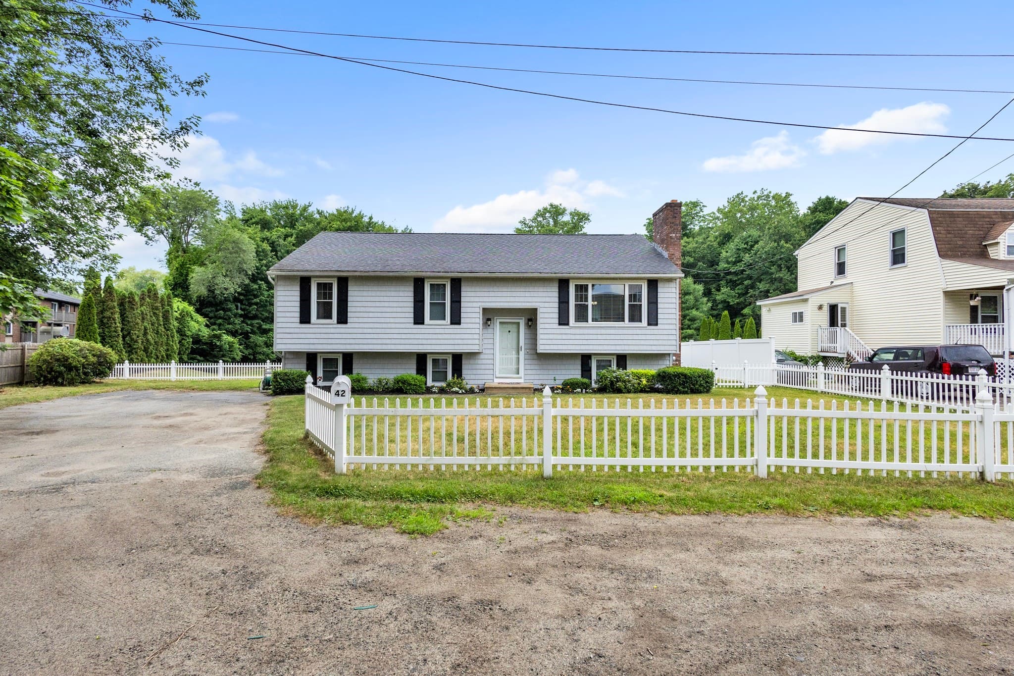 Single Family Residence at 42 Melbourne Rd, Worcester MA 01607, Worcester, photo 36 of 37